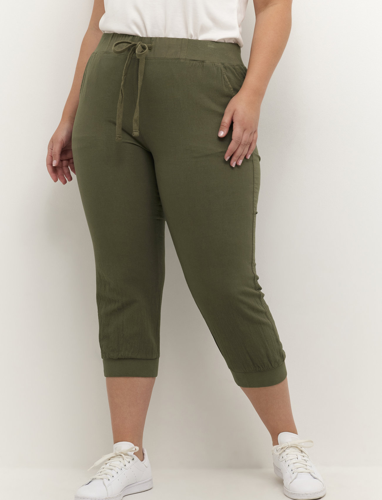 Khaki green