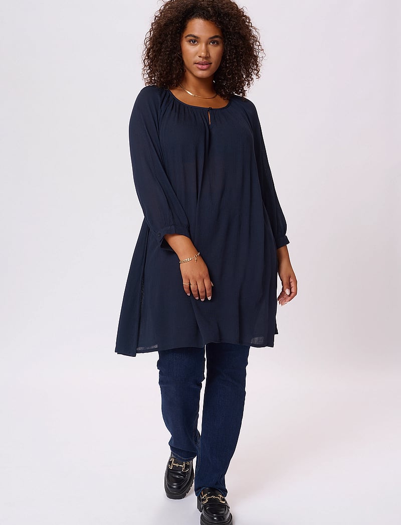 Kaffe Curve - KCami 3/4 SL Tunic - tuniken - midnight marine - 3