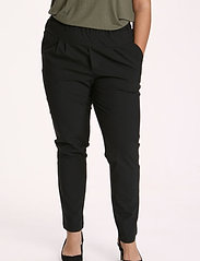 Kaffe Curve - KCjia Pants - slim fit trousers - black deep - 2