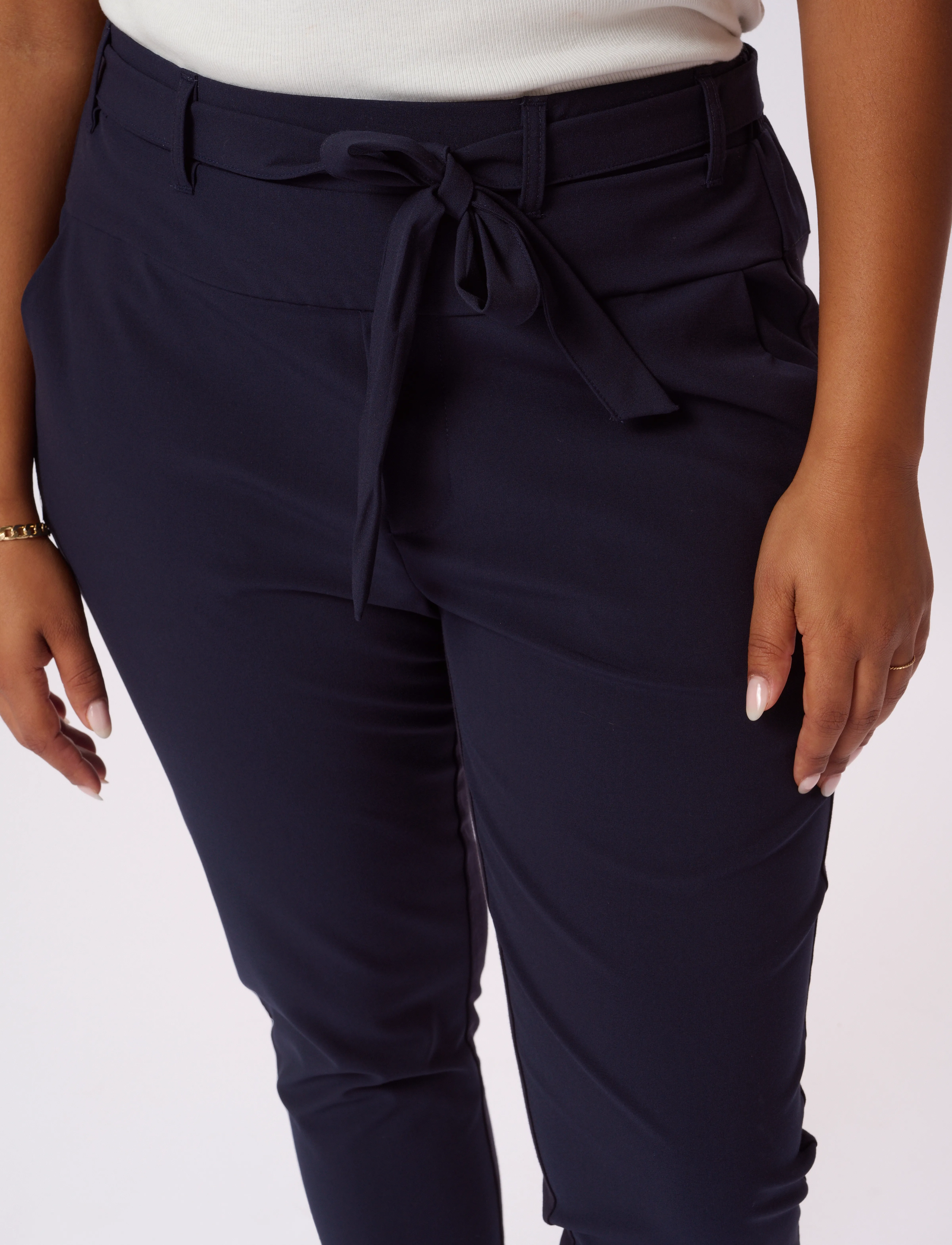 KAFFE CURVE Kcjia Belt Pants kostymbyxor dam – bild 5