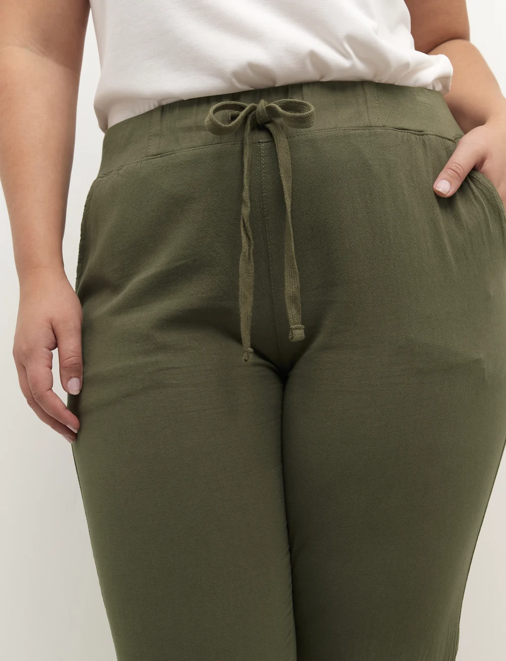 Kaffe Curve - KCnana Capri Pants - capri byxor - grape leaf - 5