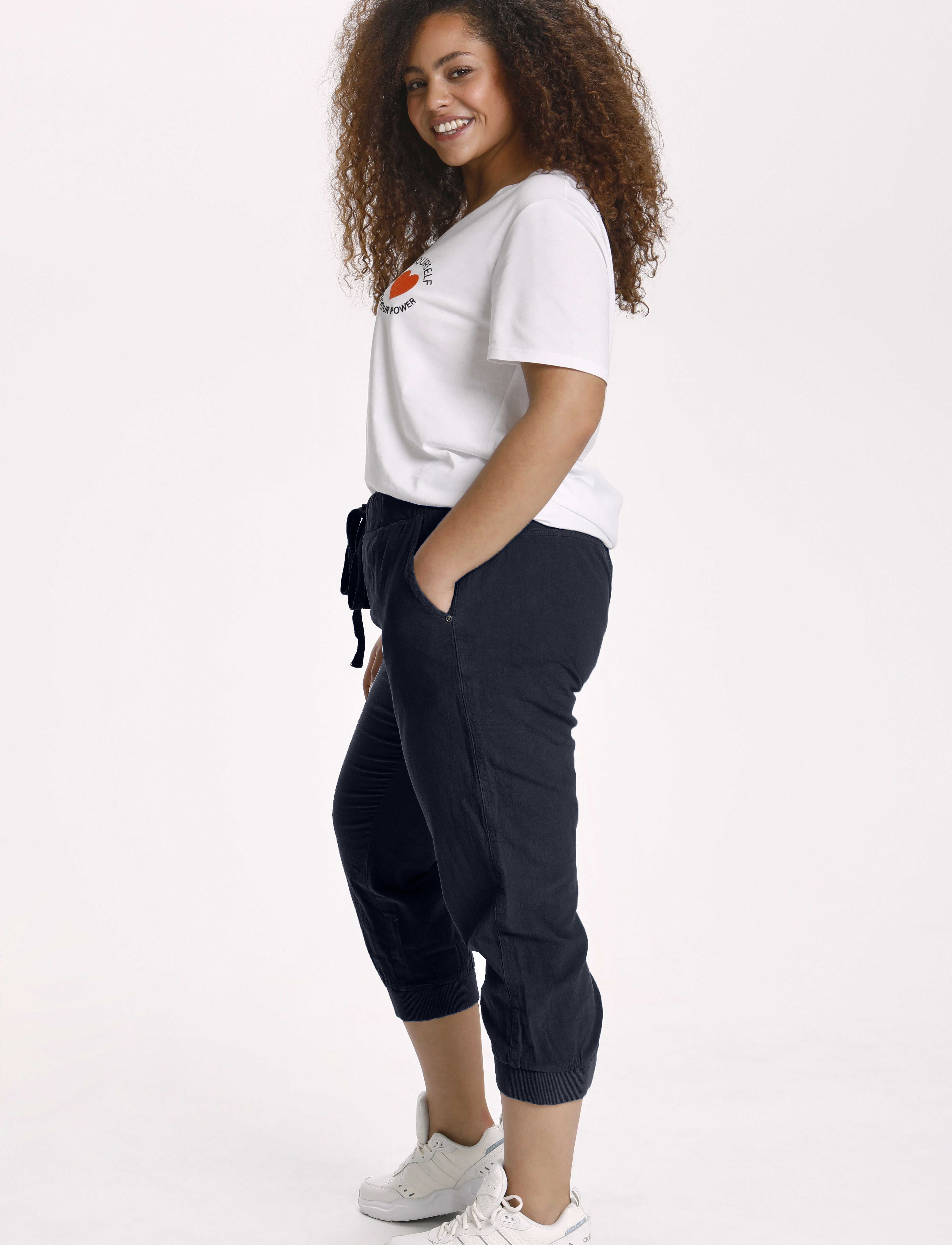 Kaffe Curve - KCnana Capri Pants - die niedrigsten preise - midnight marine - 3