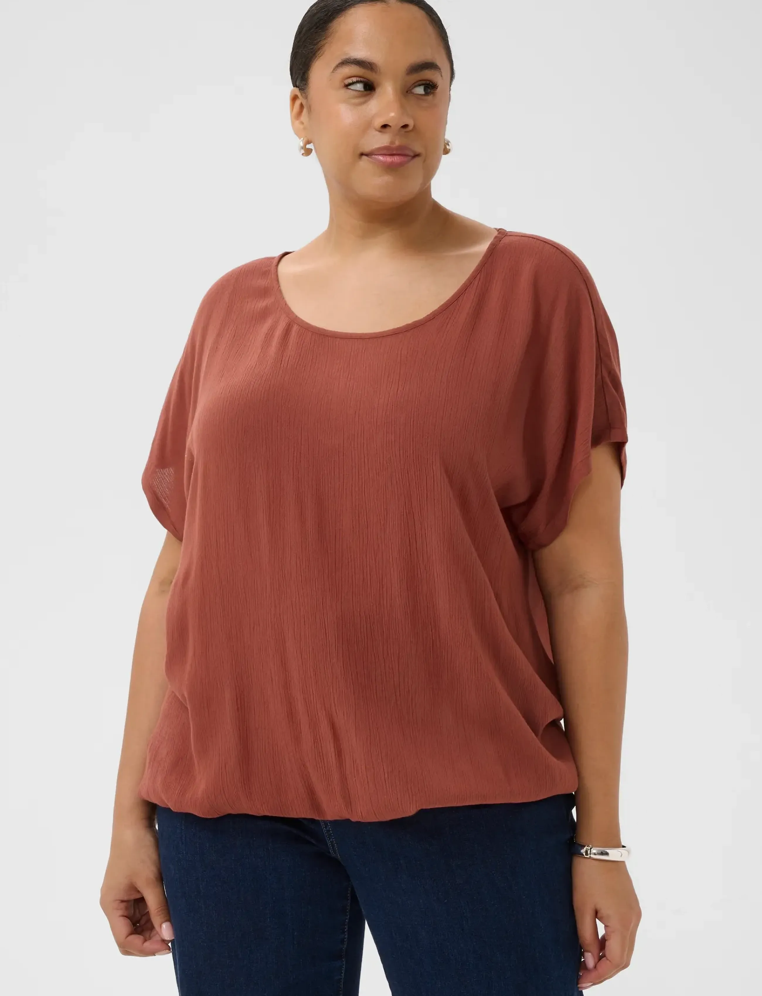 Kaffe Curve Kcami Stanley Ss, Kvinder, Kortærmet Top, Brun, Str: 54
