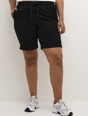 Kaffe Curve - KCnana Shorts - casual shorts - black deep - 2