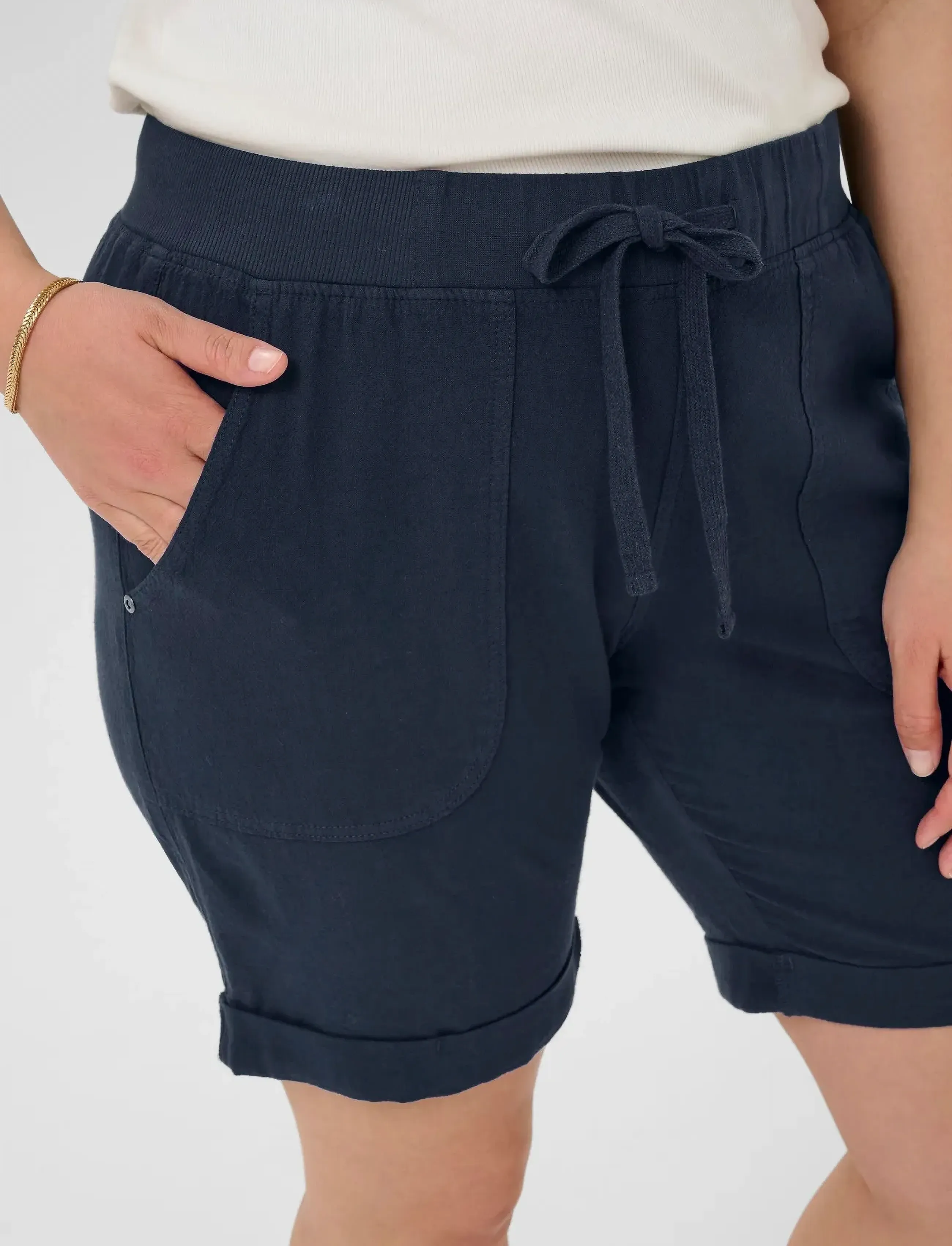 KAFFE CURVE Kcnana Shorts dam – bild 5