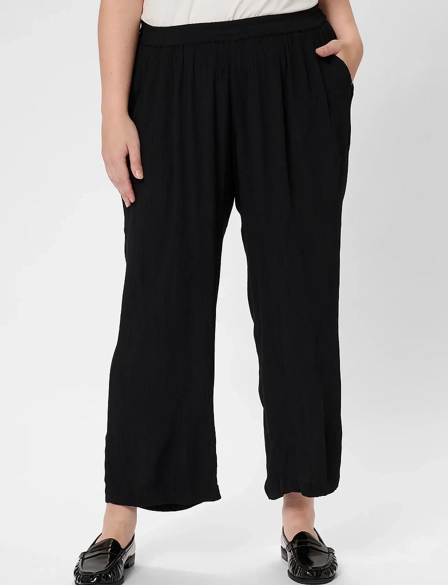 Kaffe Curve - KCdacina Ami Pants - bukser med brede ben - black deep - 0