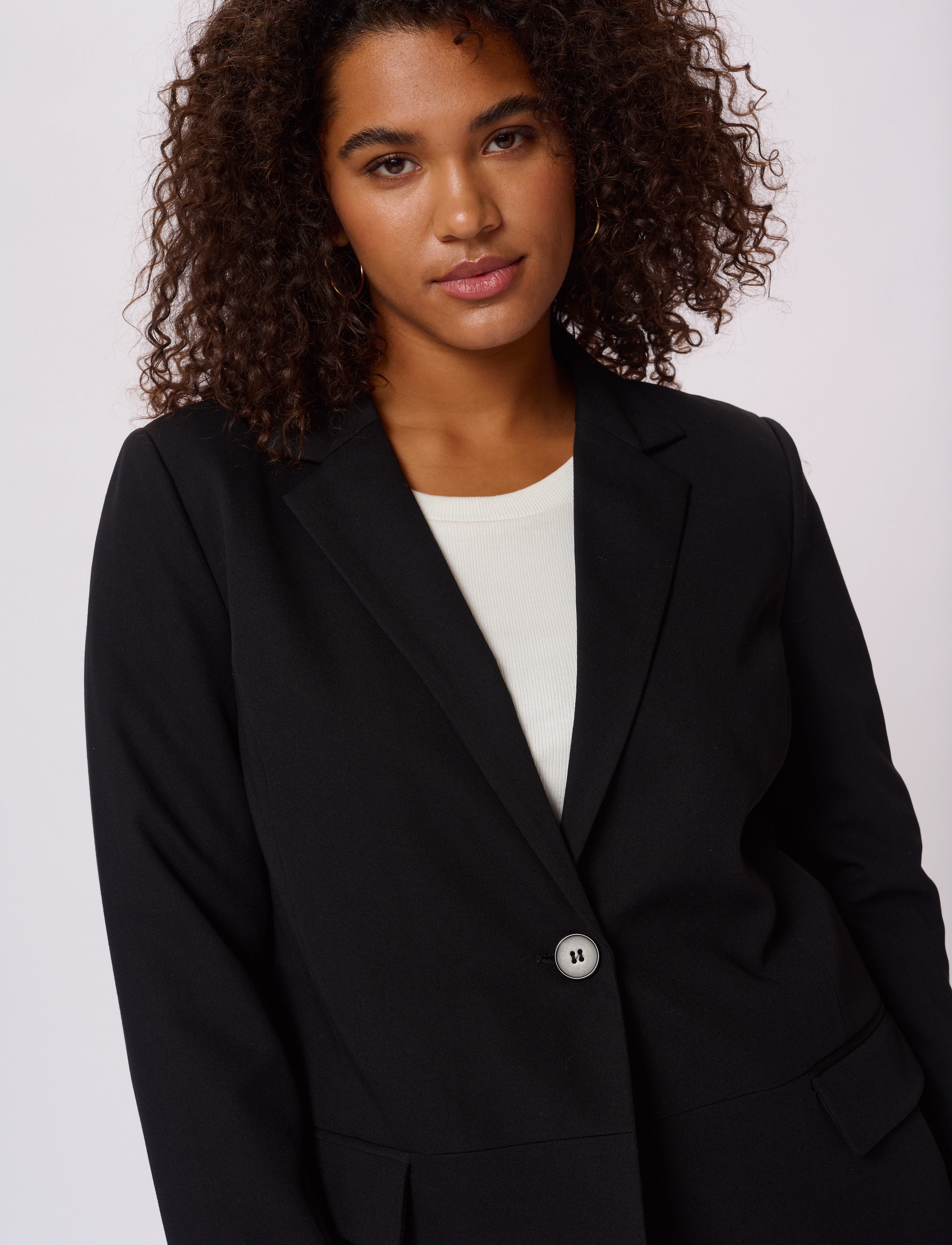 Kaffe Curve - KCsakira Blazer - festtøj til outletpriser - black deep - 5