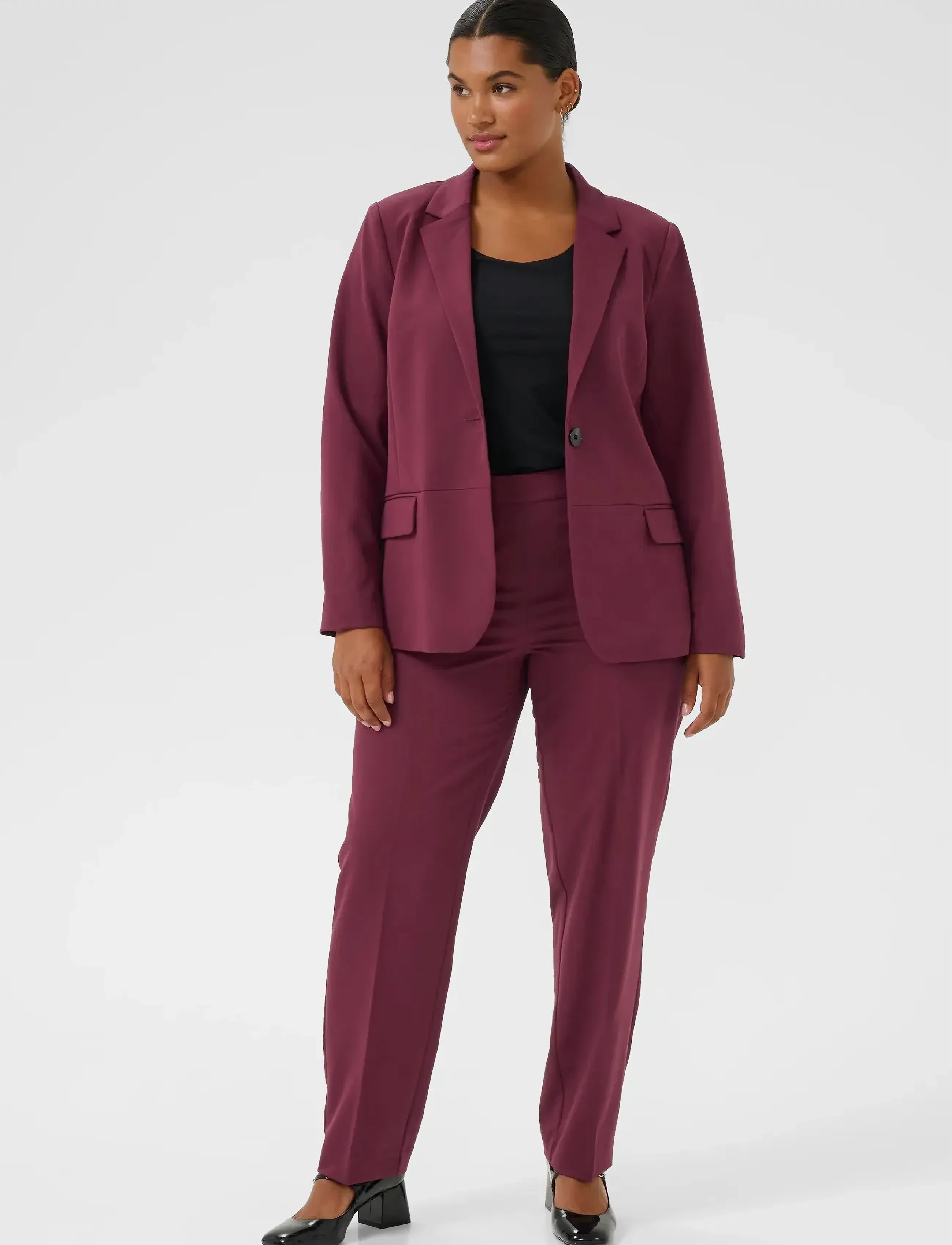Kaffe Curve - KCsakira Blazer - festtøj til outletpriser - windsor wine - 3