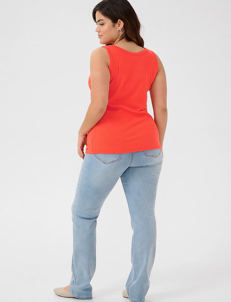 Kaffe Curve - KCcarina Tank Top - tanktops - grenadine - 4