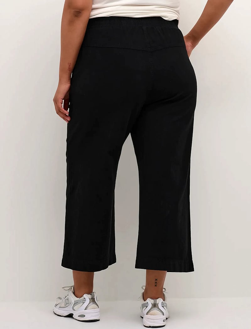 Kaffe Curve - KCnana Culotte Pants - culottes - black deep - 5