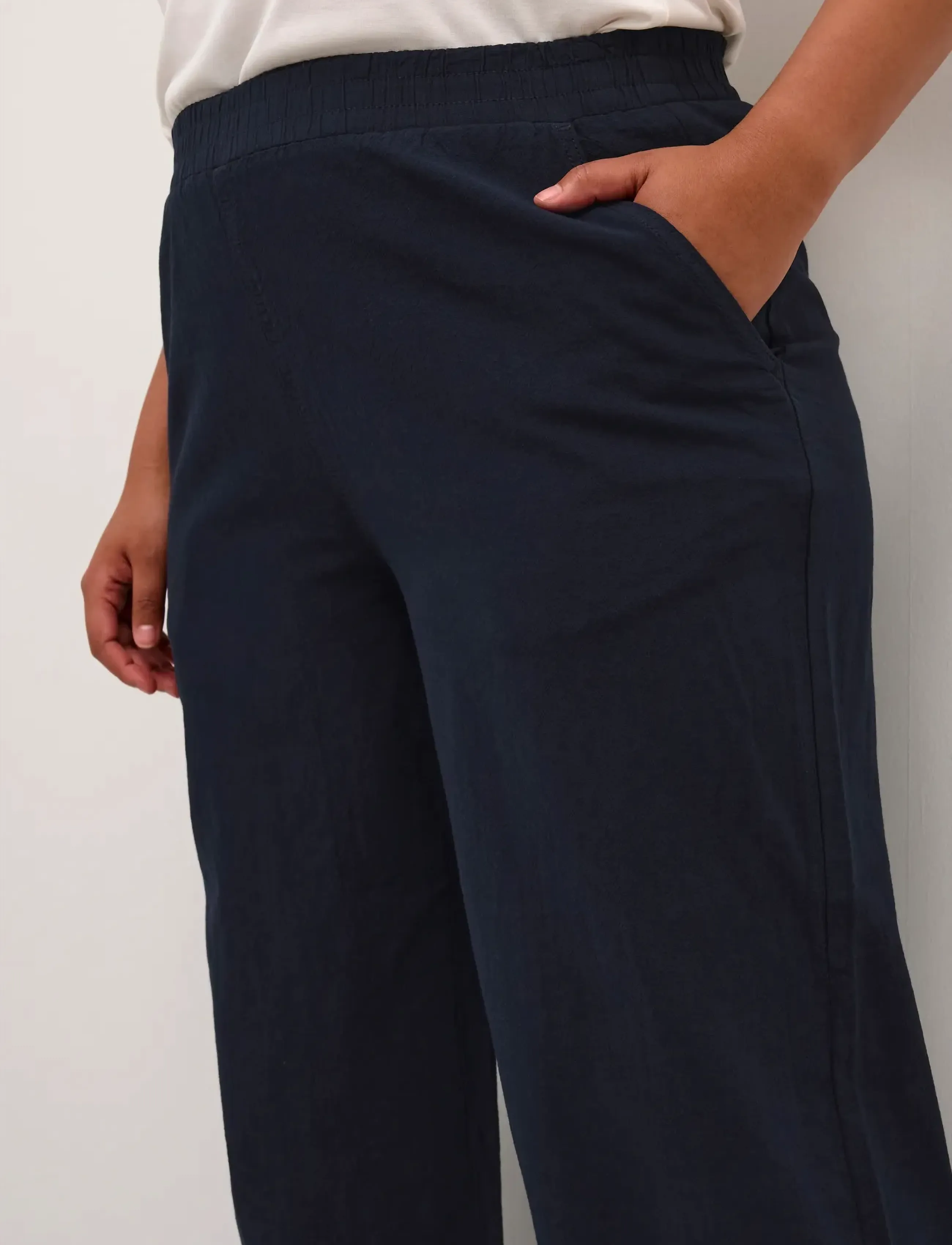 Kaffe Curve - KCnana Culotte Pants - spódnico-spodnie - midnight marine - 5