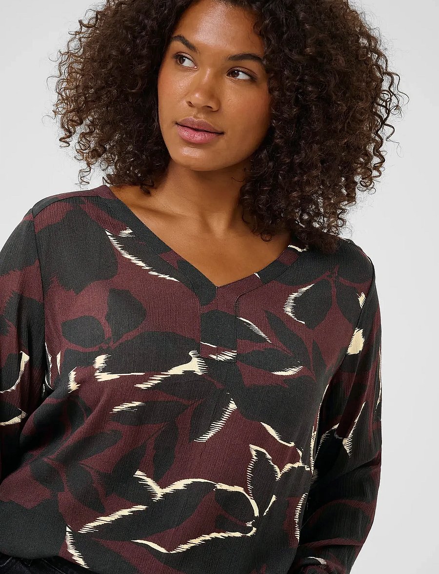Kaffe Curve - KCami LS Blouse Printed - langärmelige blusen - windsor wine/black flower - 5