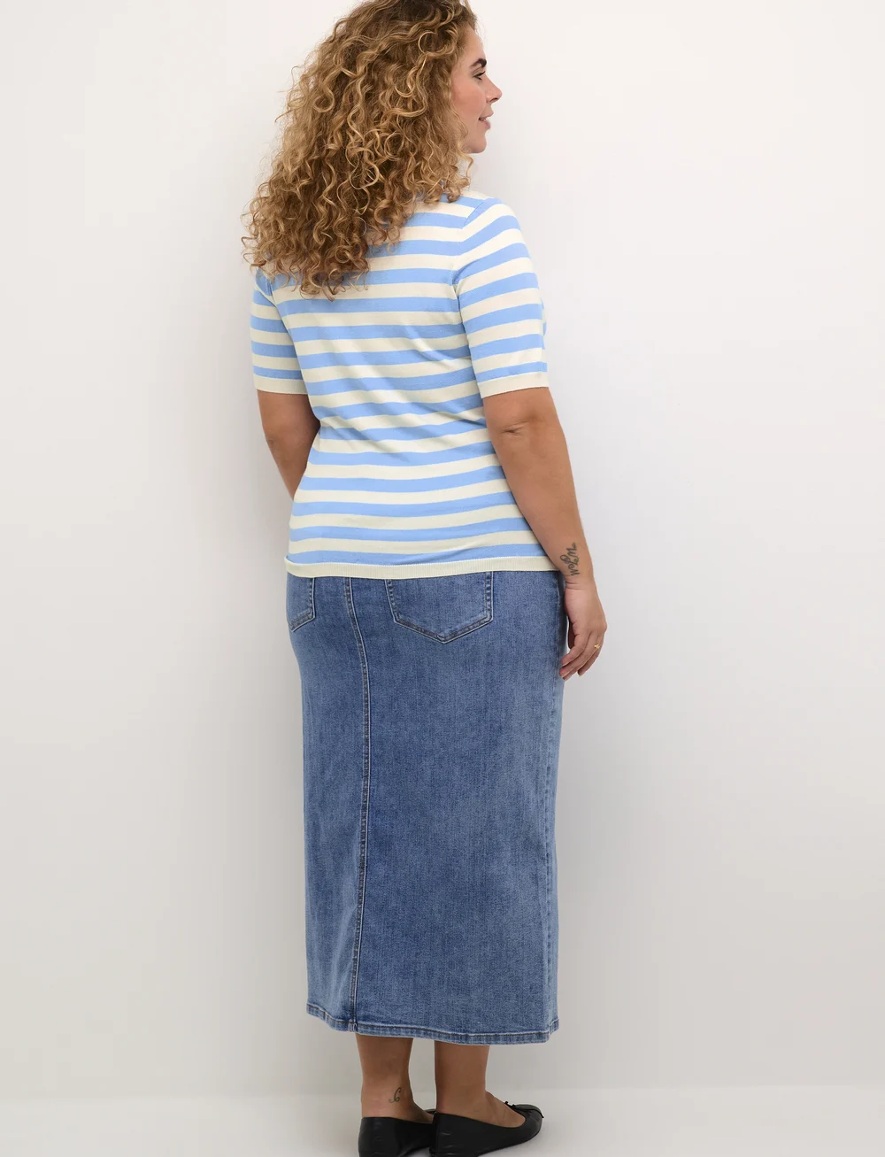 Kaffe Curve - KCmalia Wide Stripe Knit - stickade tröjor - vista blue/turtledove stripe - 4