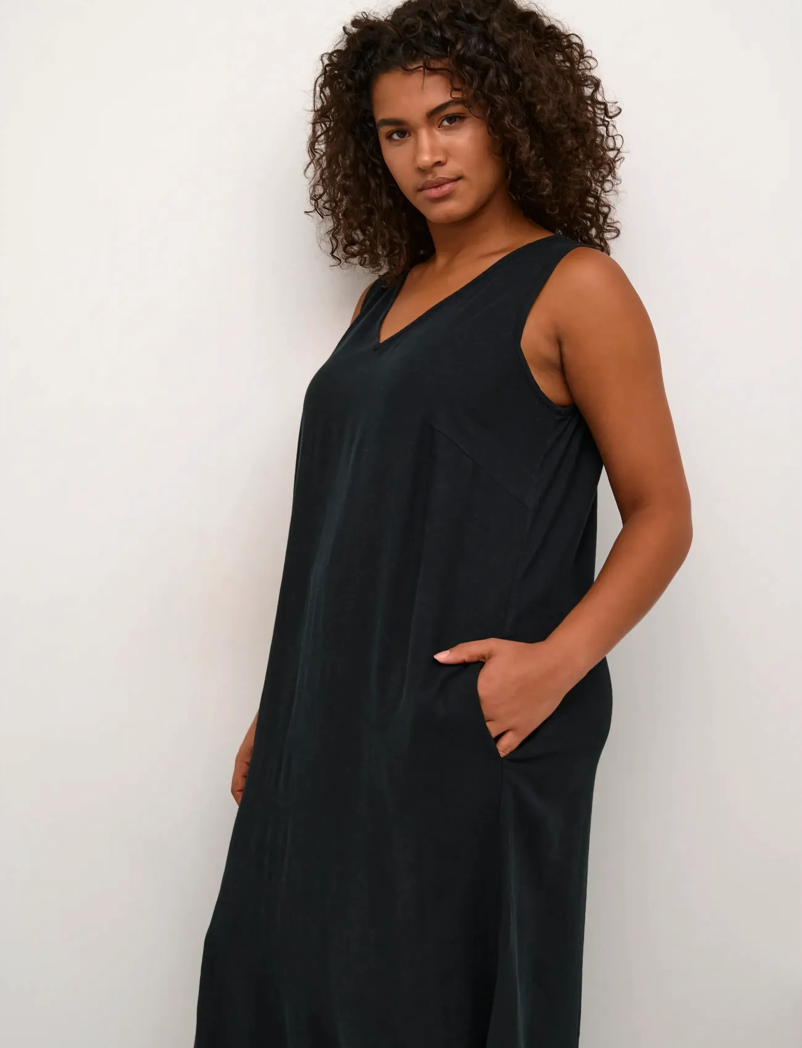 Kaffe Curve - KCmille Sleeveless Dress - black deep - 4