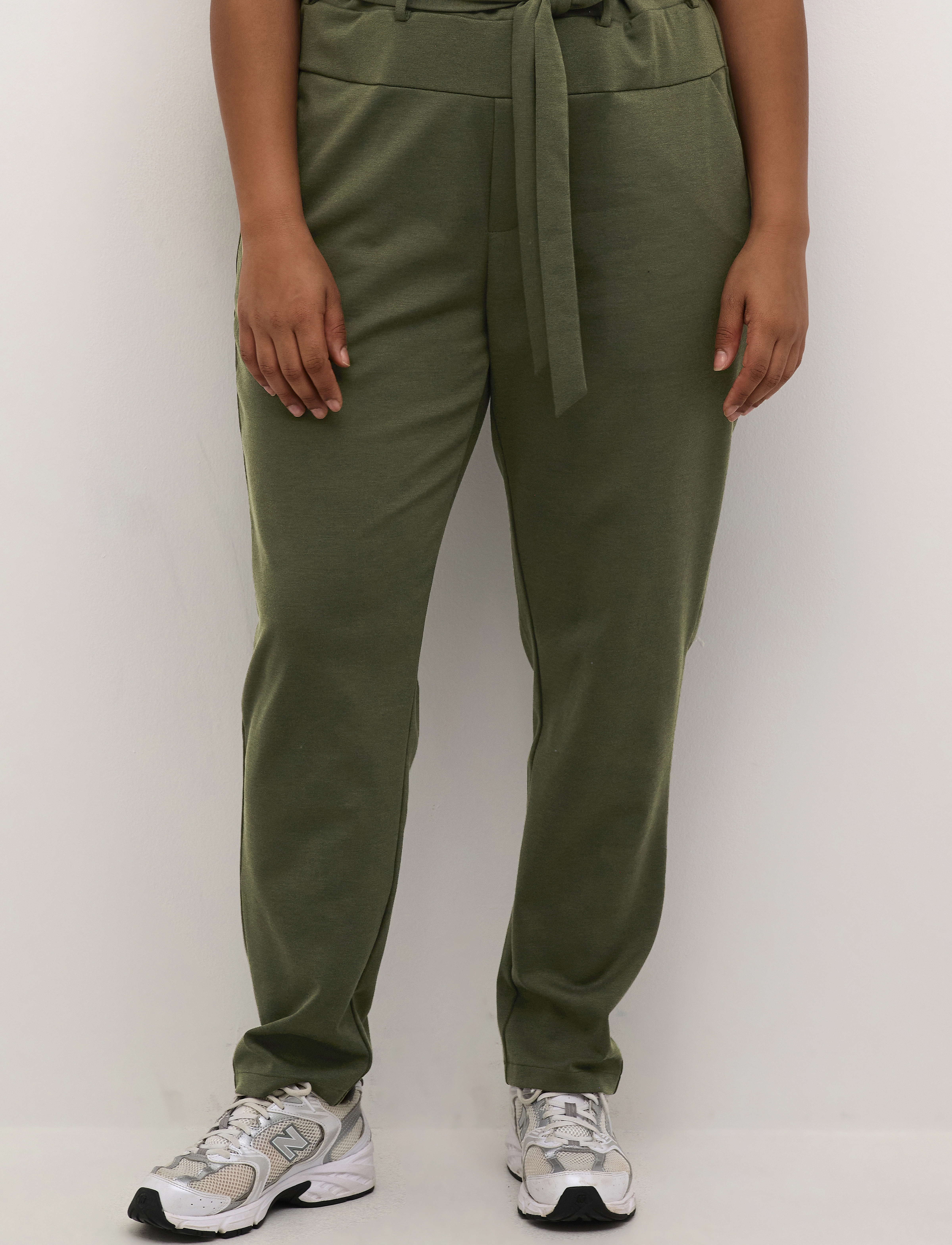 Kaffe Curve KCjenna Belt Pant - Bukser - FOREST NIGHT / green