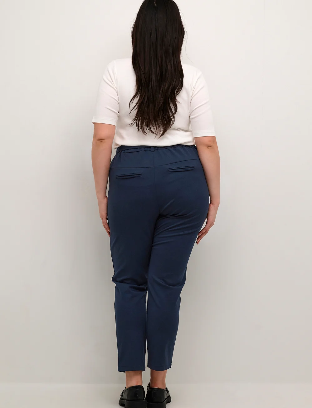 Kaffe Curve - KCjenna Belt Pant - slim fit bukser - midnight marine - 4