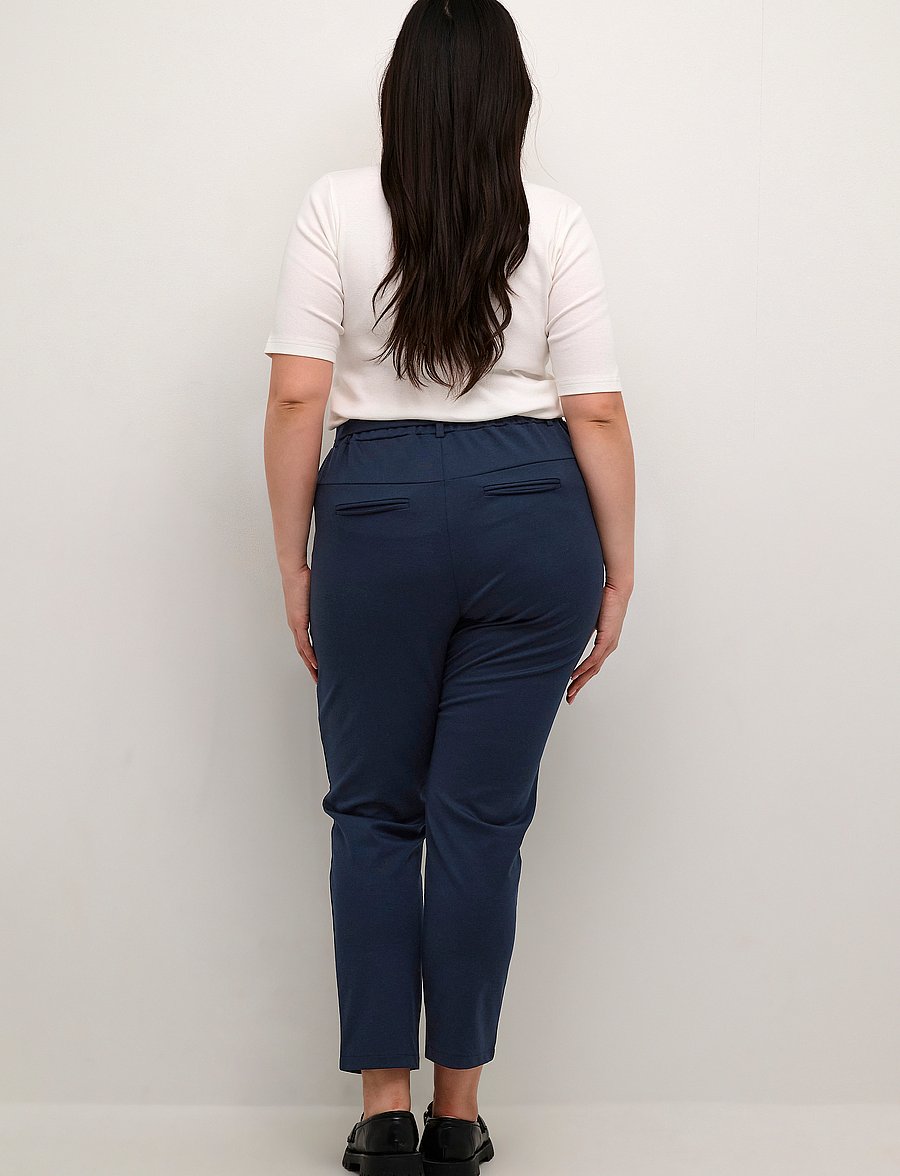 Kaffe Curve - KCjenna Belt Pant - slim-fit hosen - midnight marine - 4