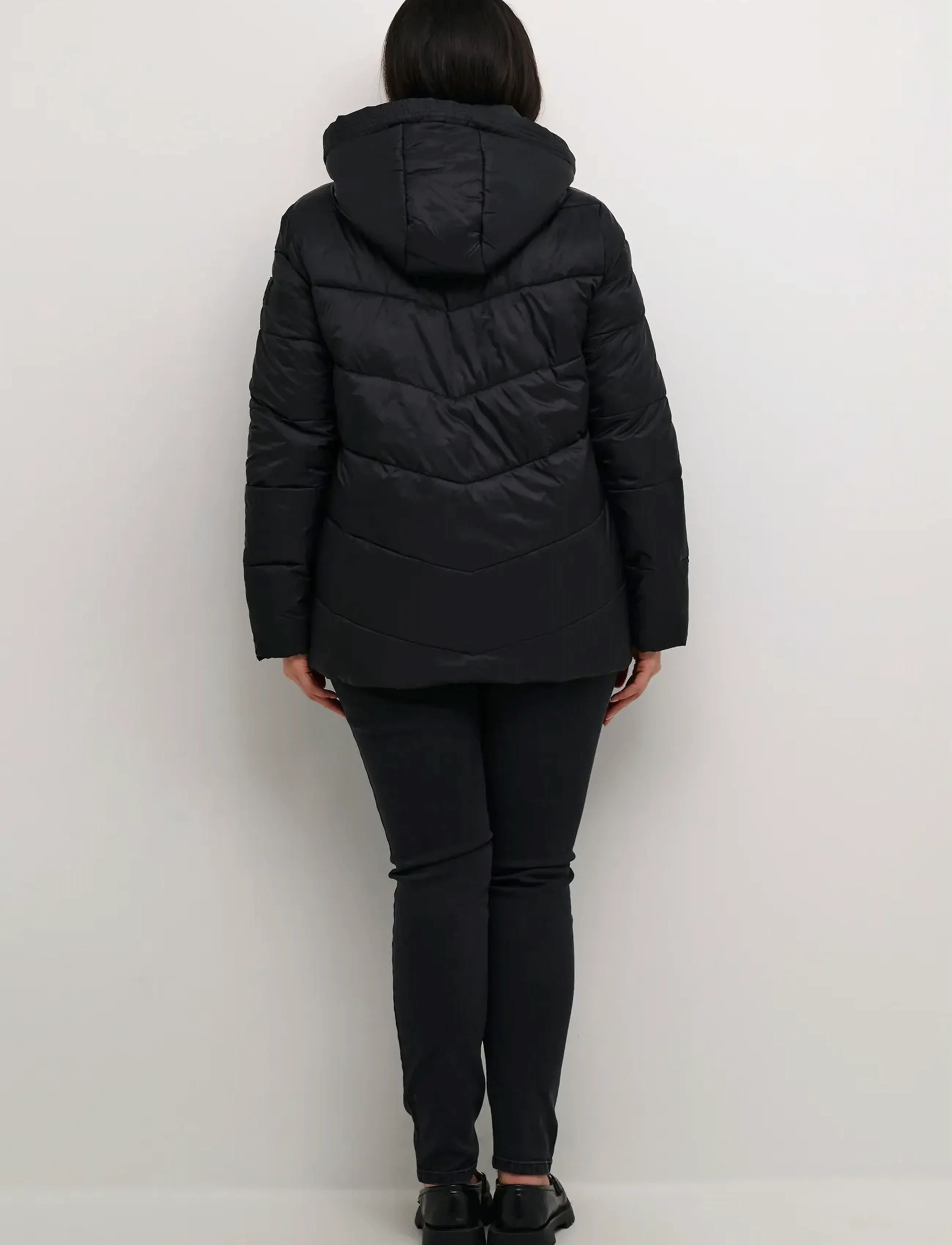 Kaffe Curve - KCsusanna Jacket - sulejoped ja voodriga joped - black deep - 4