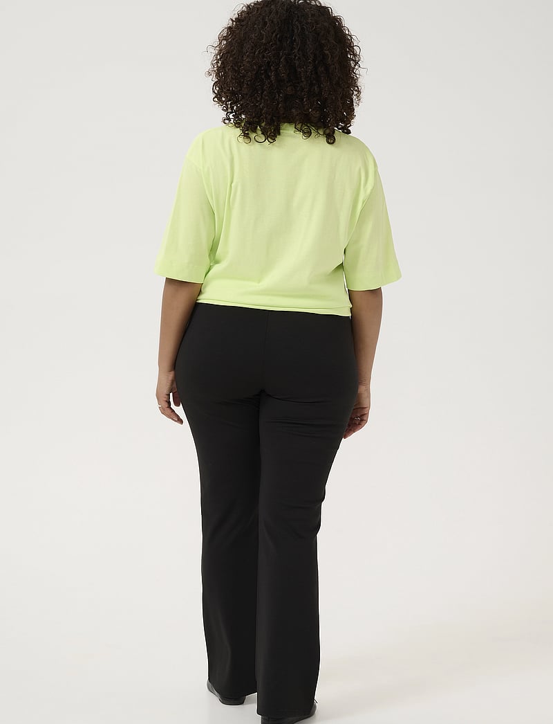 Kaffe Curve - KCjenna Flared Leggings - alt laiad püksid - black deep - 4