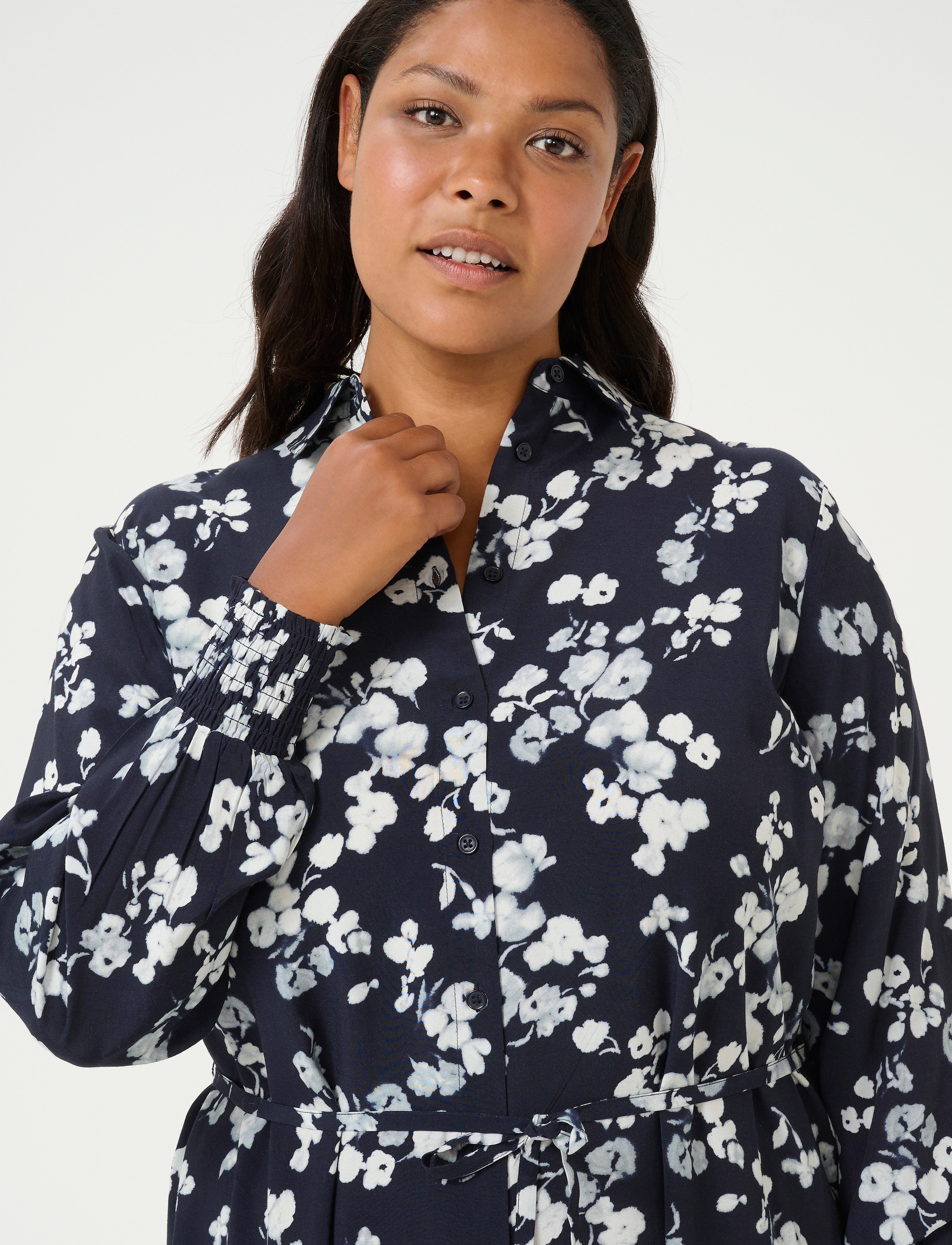 Kaffe Curve - KCalicia Shirt Dress - särkkleidid - marine flower - 4