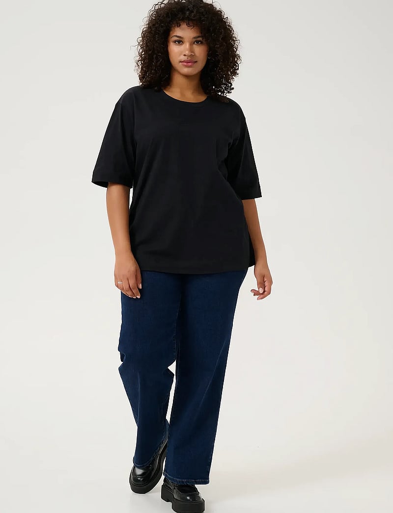 Kaffe Curve - KCmina T-Shirt - t-shirts - black deep - 3