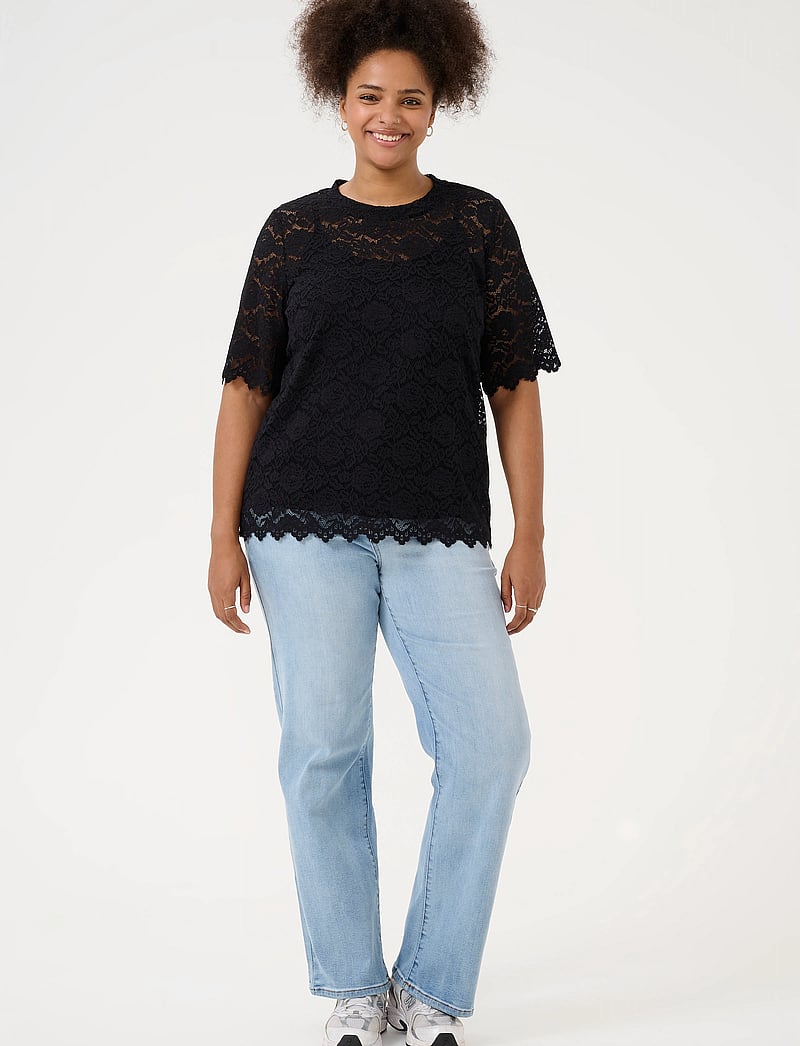 Kaffe Curve - KCjaida Lace T-Shirt - t-shirts - black deep - 3