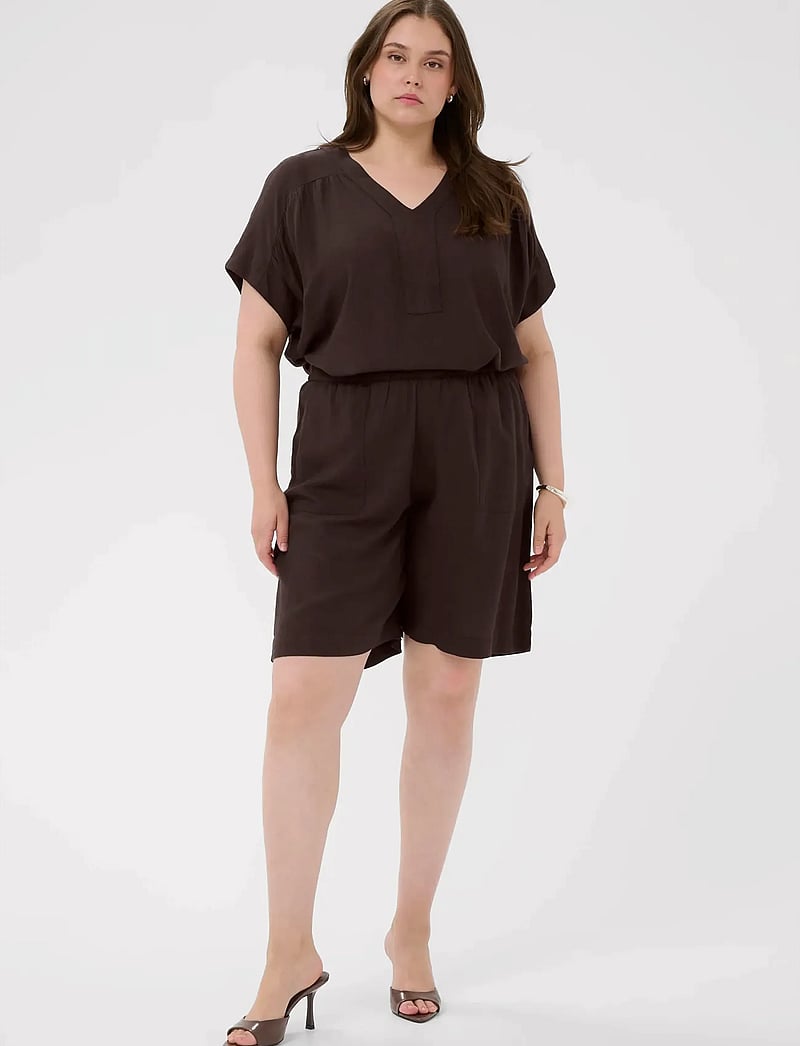 Kaffe Curve - KCmille Shorts - linen shorts - black coffee - 3