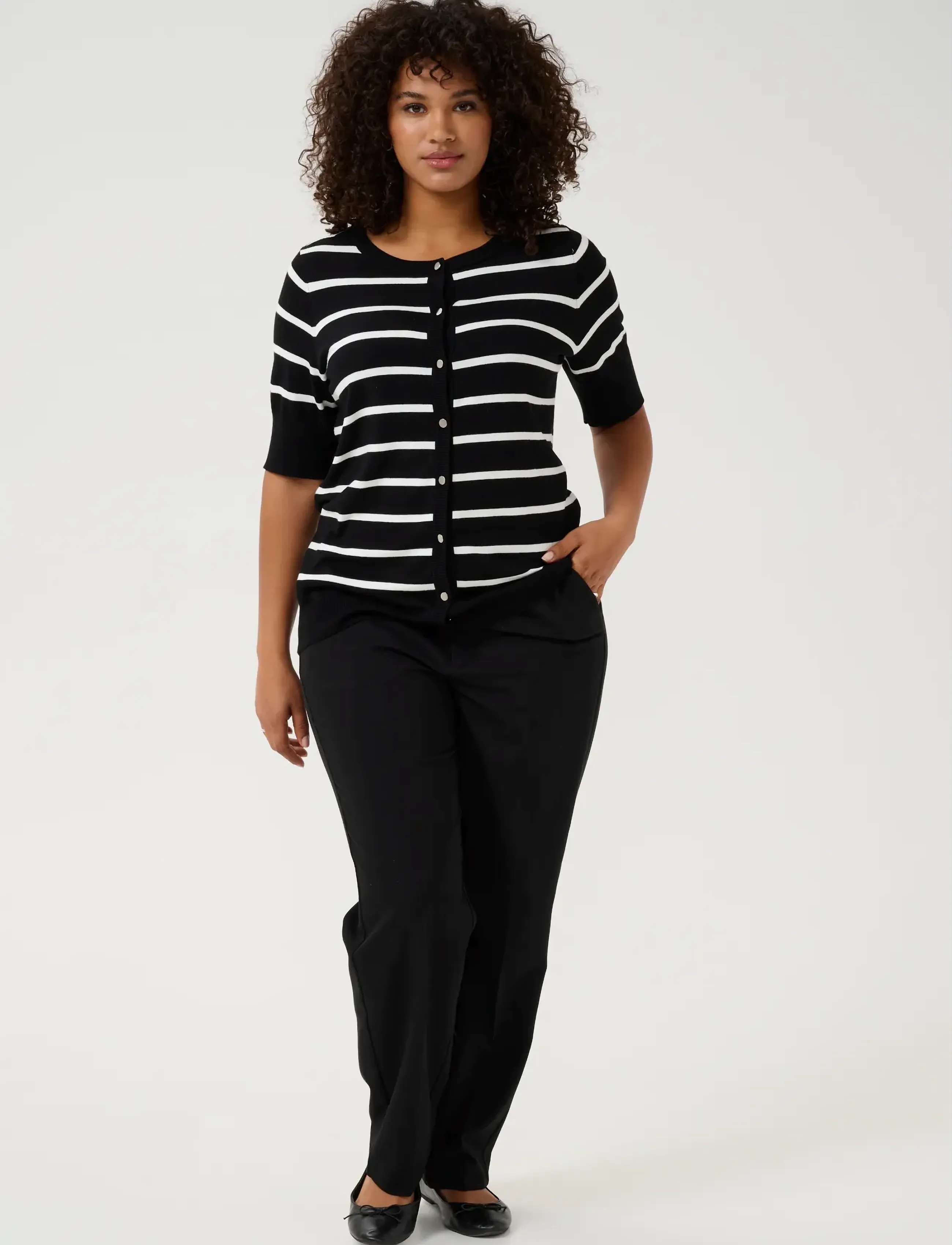 Kclizzy Short Sl Cardigan 2