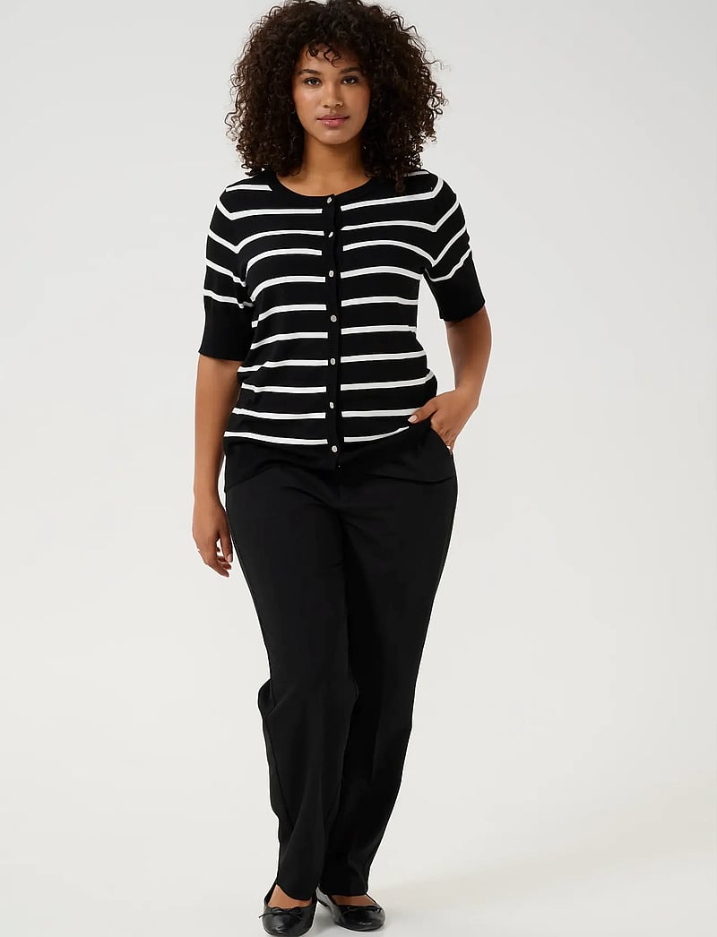 Kaffe Curve - KClizzy Short SL Cardigan - cardigans - black/chalk stripe - 3