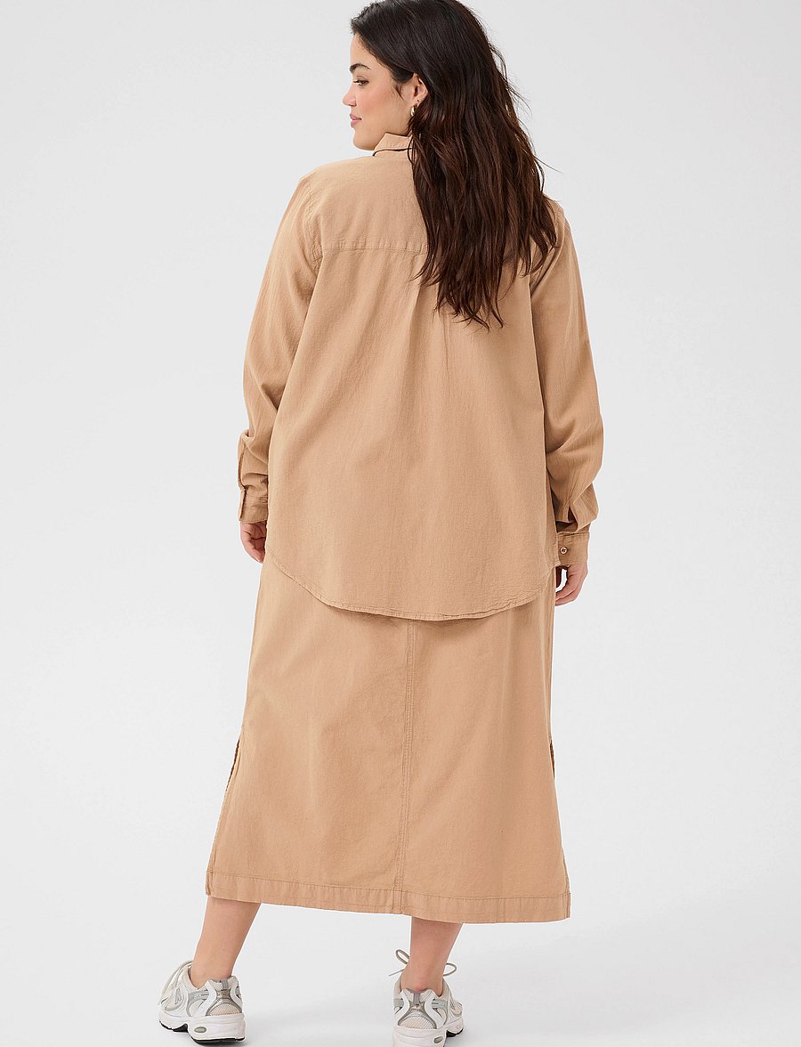 Kaffe Curve - KCnana Shirt - short-sleeved shirts - classic sand - 4
