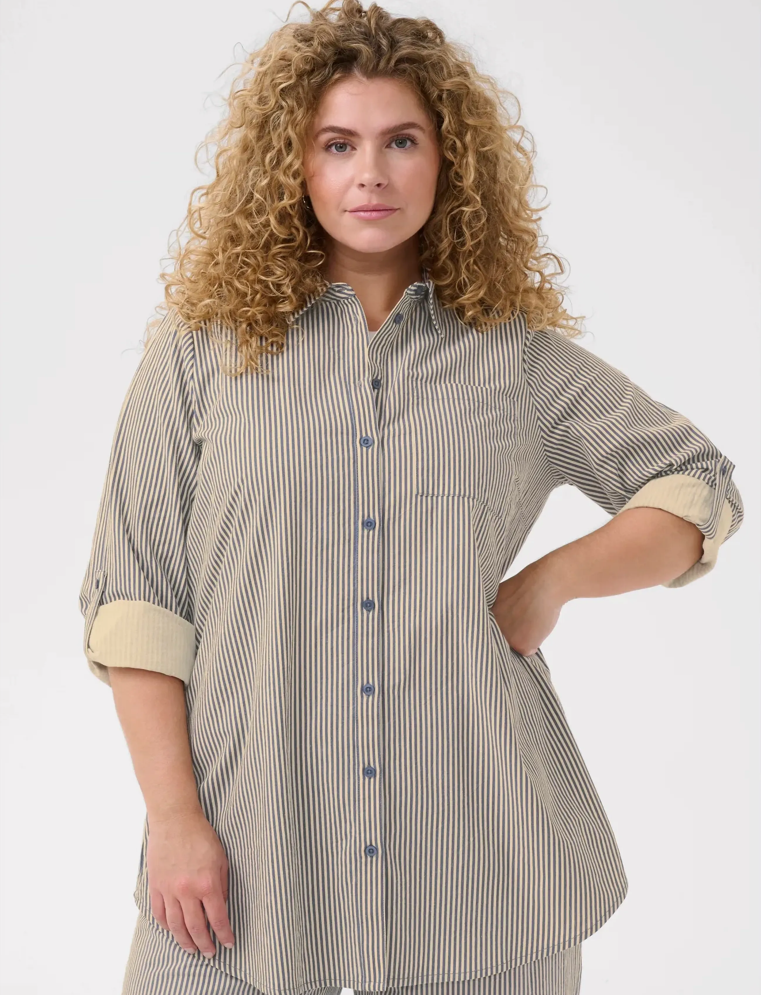 Kaffe Curve KCnana Striped Shirt Tunic - Langermede skjorter - MIDNIGHT/WHITE STRIPE / beige