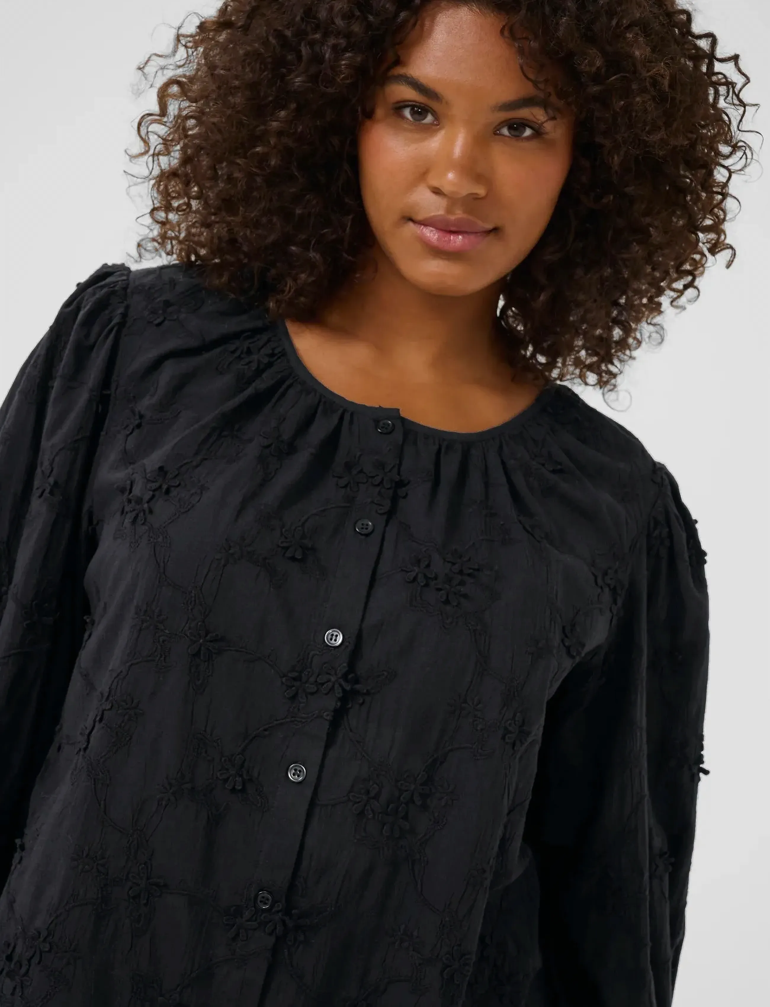 Kaffe Curve - KClaima Shirt - koszule z krótkim rękawem - black deep - 5