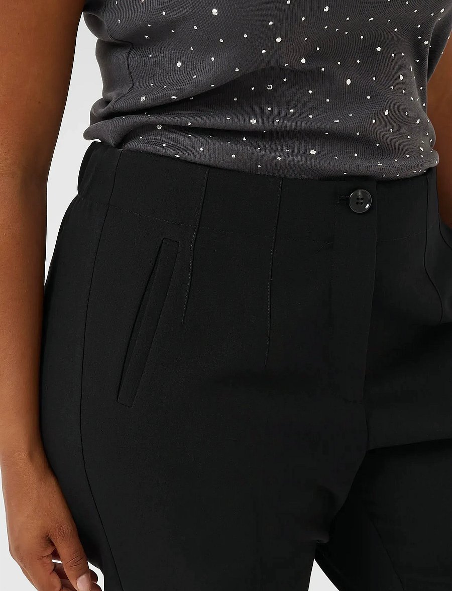 Kaffe Curve - KCelia 7/8 Pants - pidulikud püksid - black deep - 5