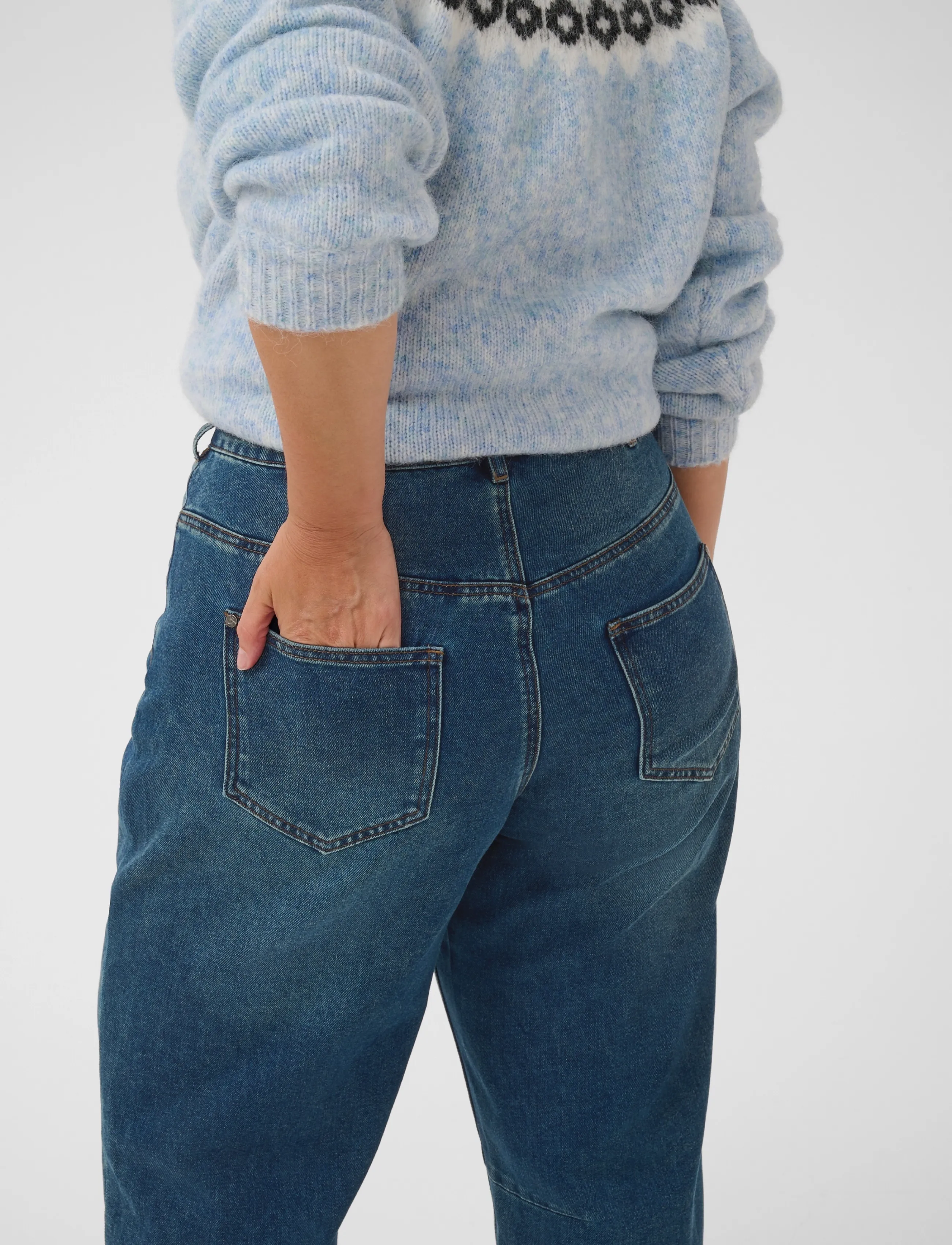 Kaffe Curve - KCninna Cropped Barrel Jeans - barrel jeans - blue washed denim - 5