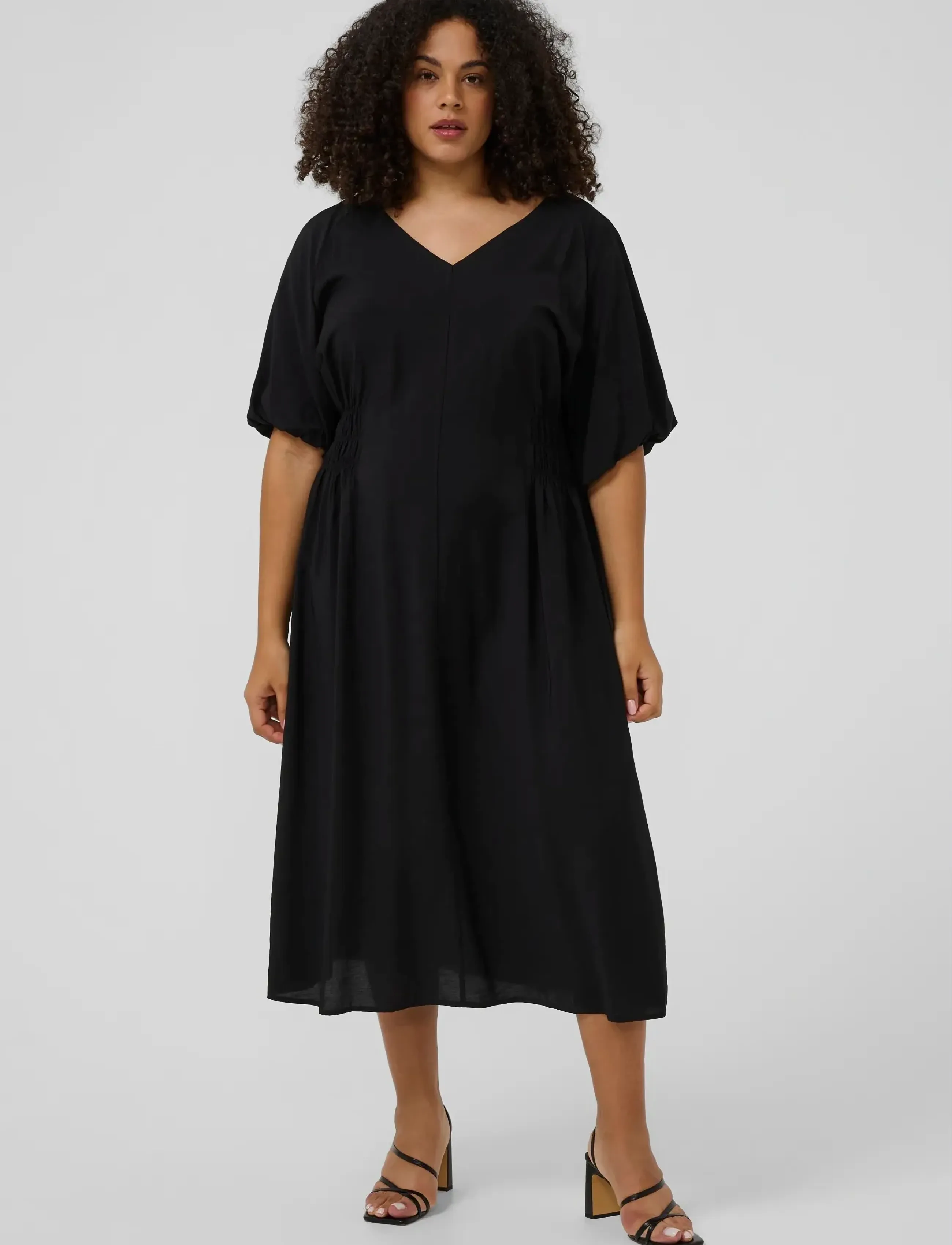 Kaffe Curve KCneela Dress - Tøj - BLACK DEEP / black