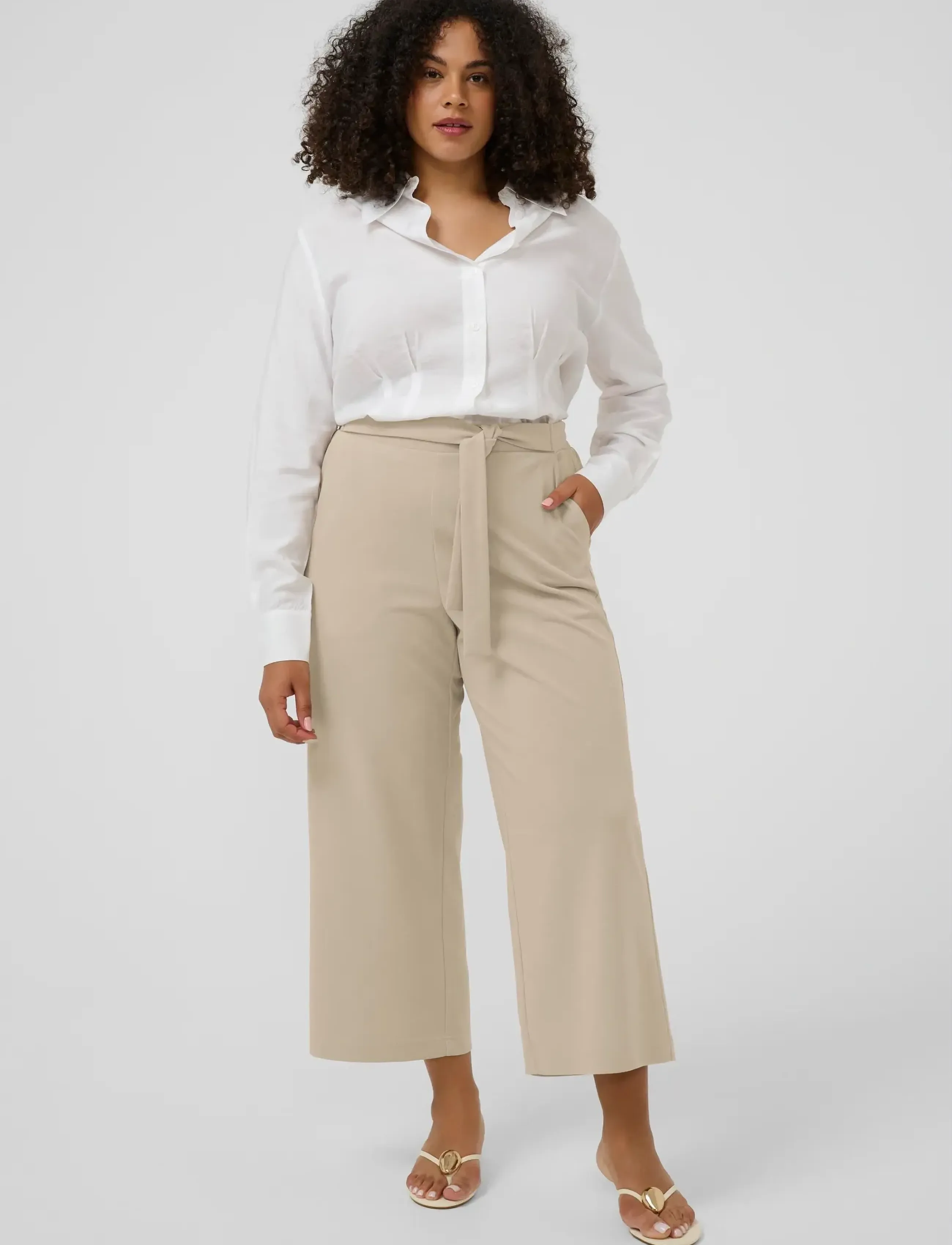 Kcpheolo Cropped Pants
