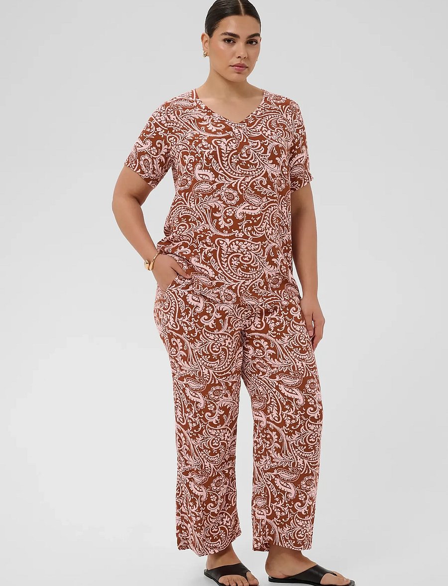 Kaffe Curve - KCami SS Blouse Printed - kortärmade blusar - henna ballerina paisley - 3