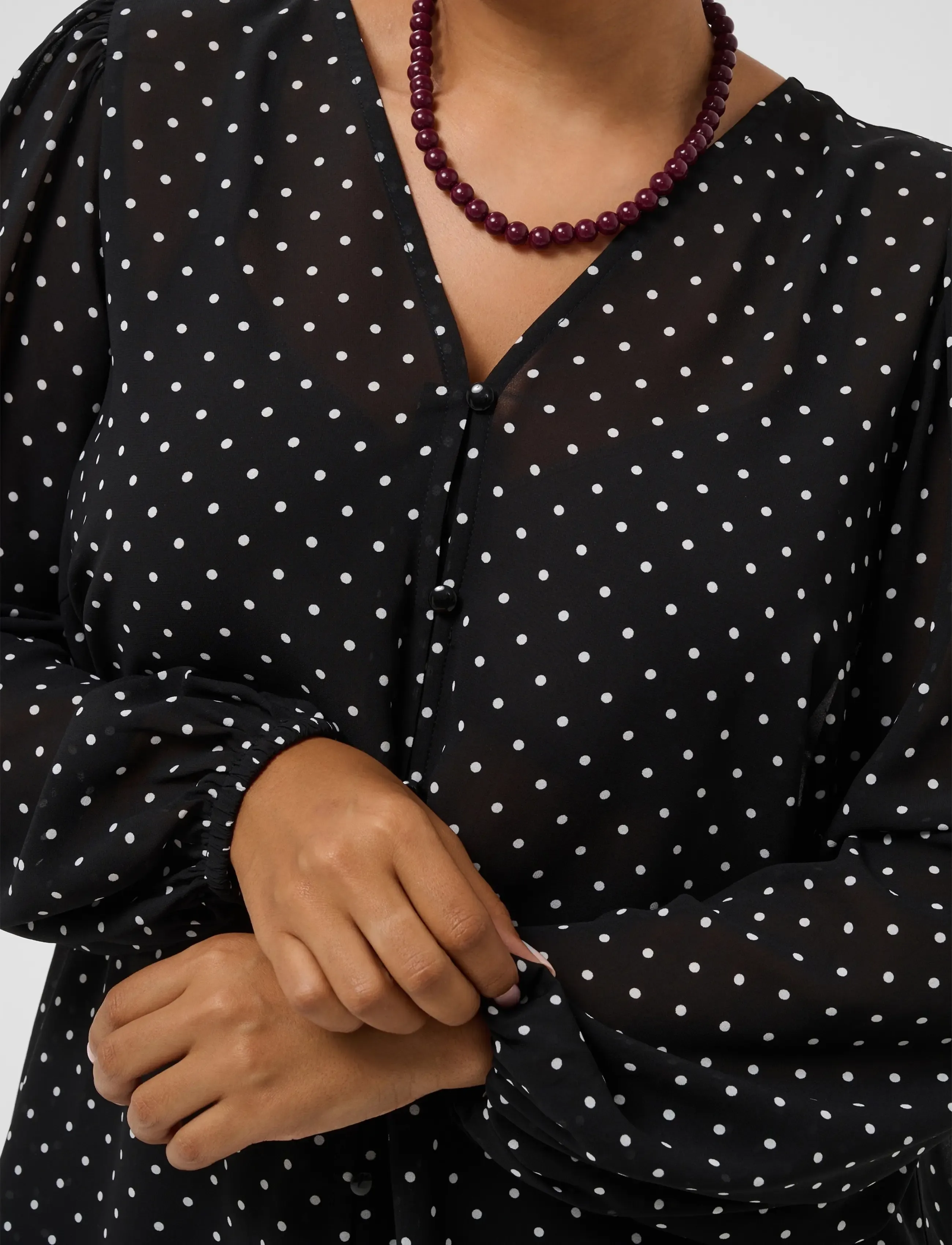 Kaffe Curve - KCminda Blouse - black w. white dot - 5