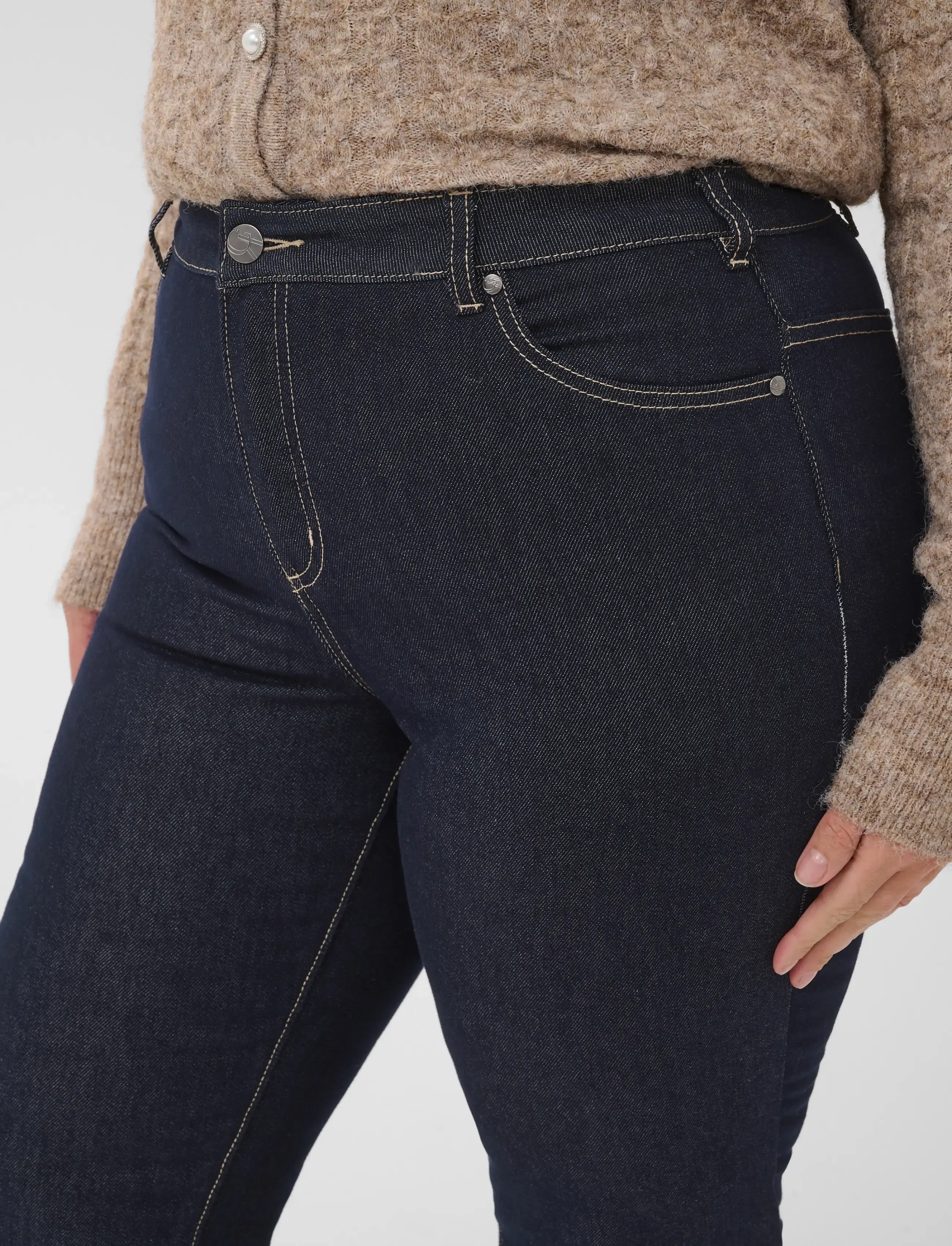 Kaffe Curve - KCflora Straight Full Lenght Jeans - dark blue unwashed denim - 5