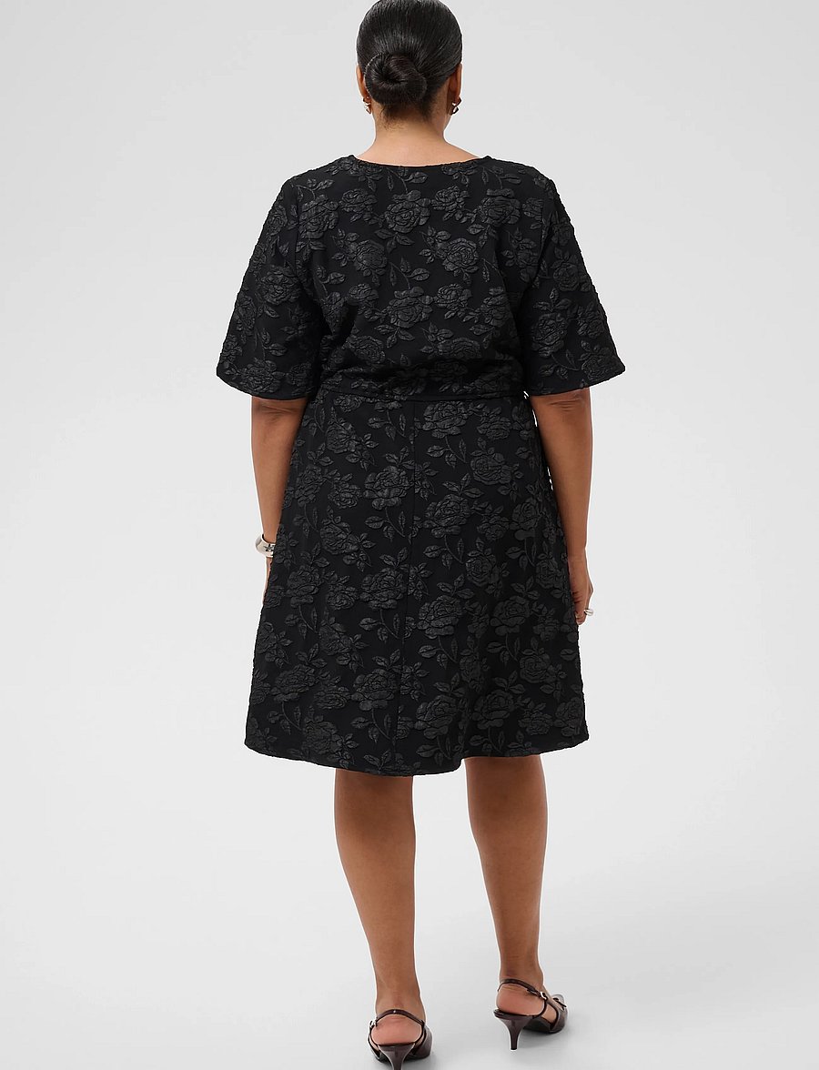 Kaffe Curve - KCcamina Dress - korta klänningar - black deep - 4