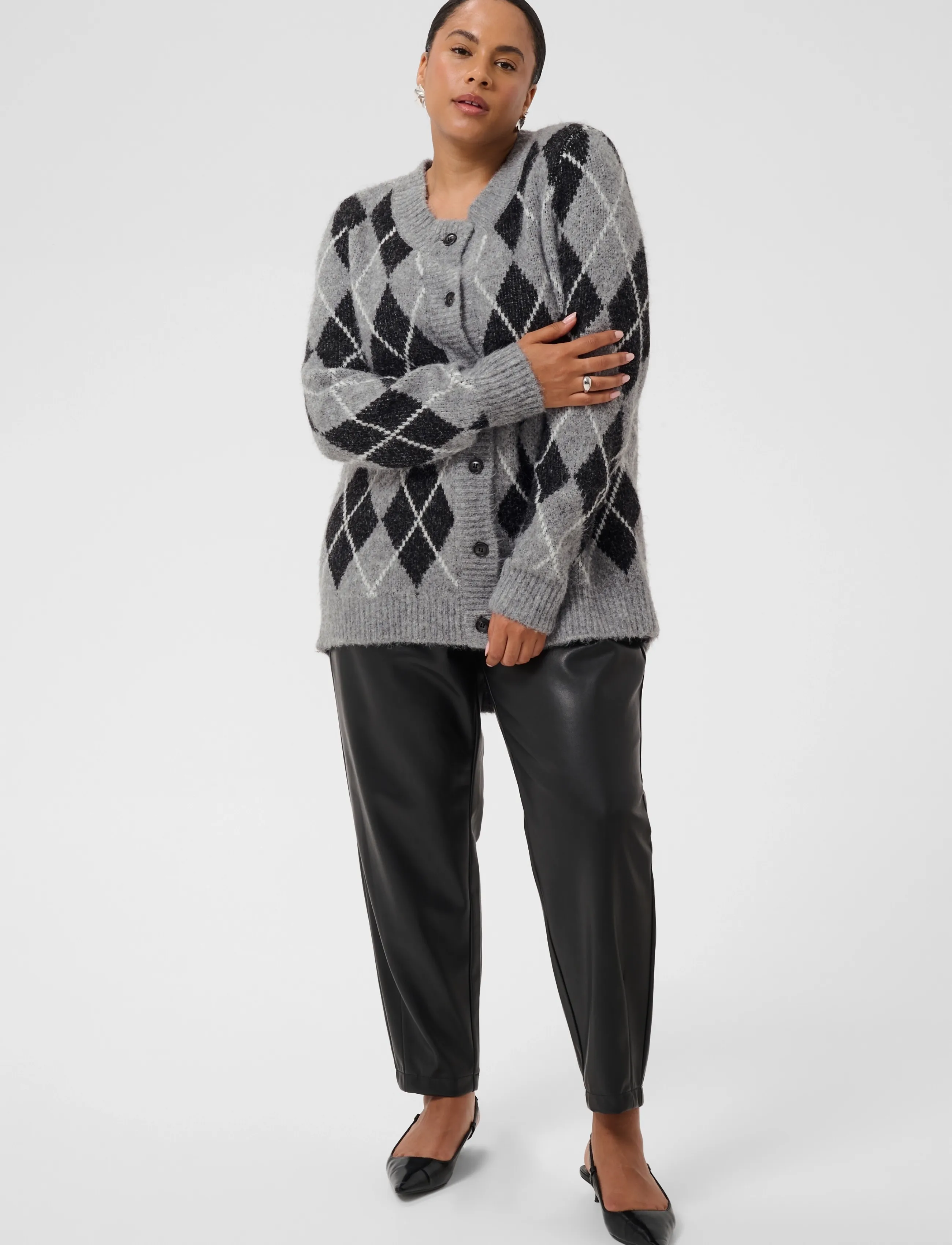 Kaffe Curve - KCsima Cardigan - black/gm/white argyle - 3