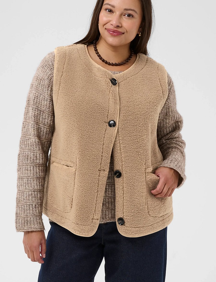 Kaffe Curve - KClinnea Teddy Vest - fleece & teddy vests - desert taupe - 2
