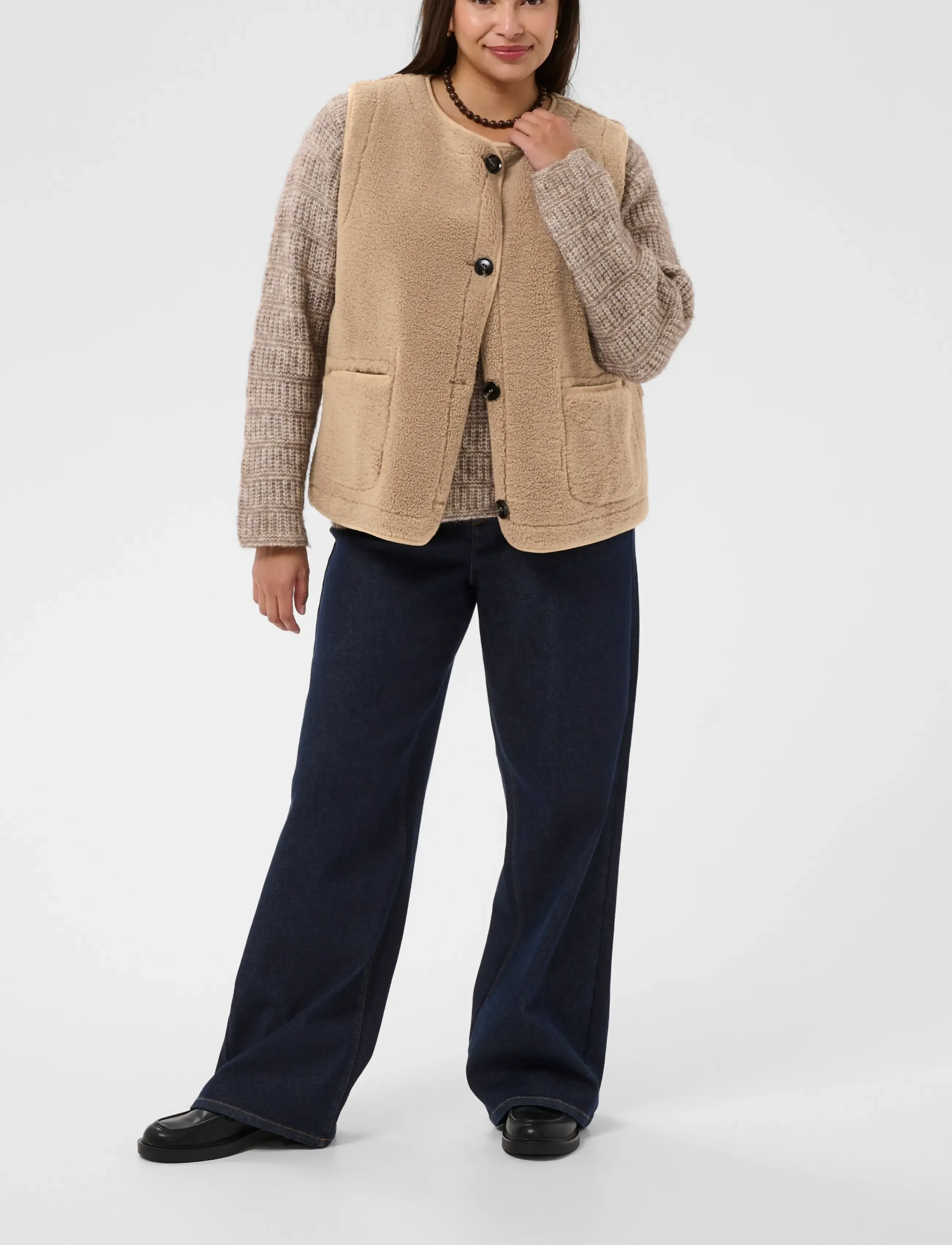 Kaffe Curve - KClinnea Teddy Vest - fleece & teddy vests - desert taupe - 3