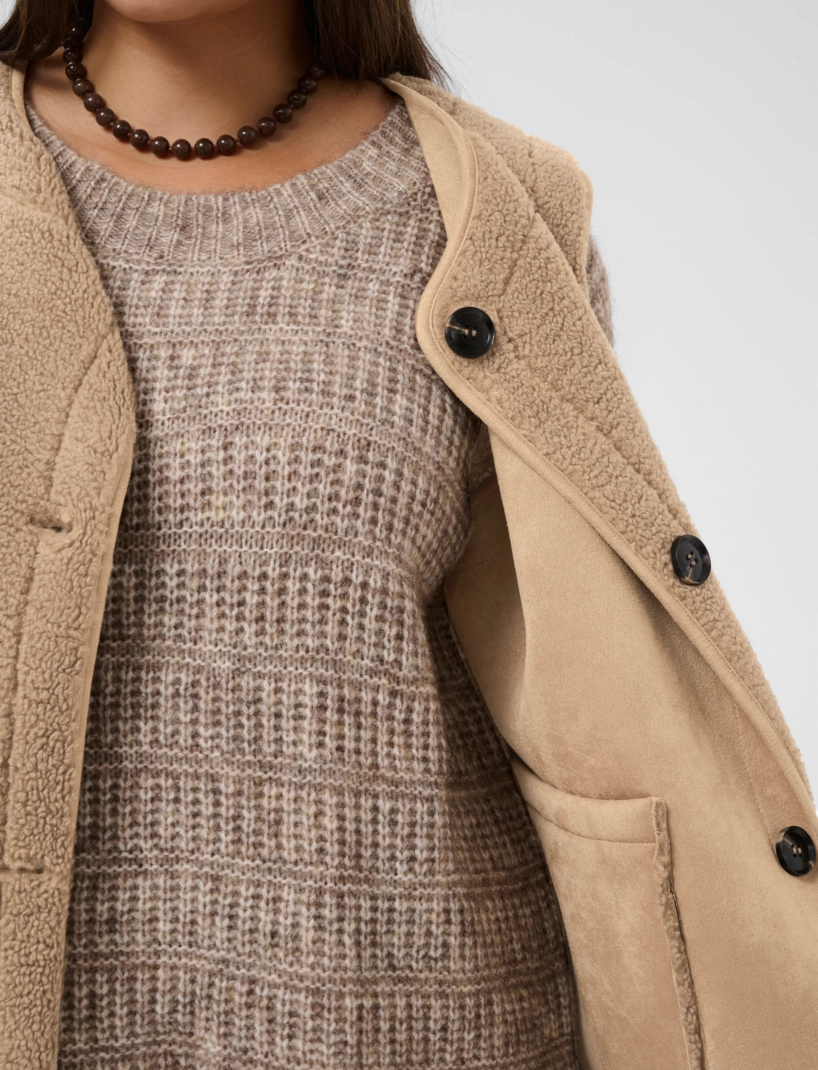 Kaffe Curve - KClinnea Teddy Vest - fleece & teddy vests - desert taupe - 5