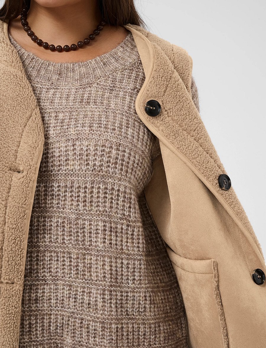 Kaffe Curve - KClinnea Teddy Vest - fleece & teddy vests - desert taupe - 5