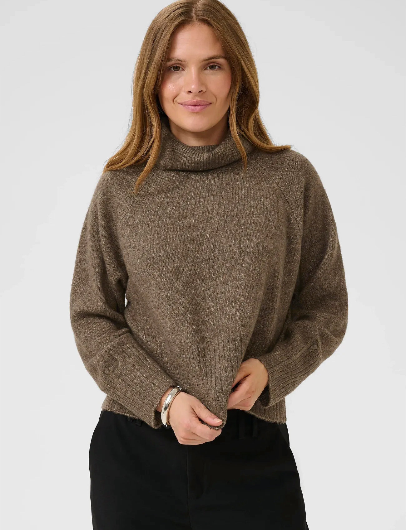 Khaki green