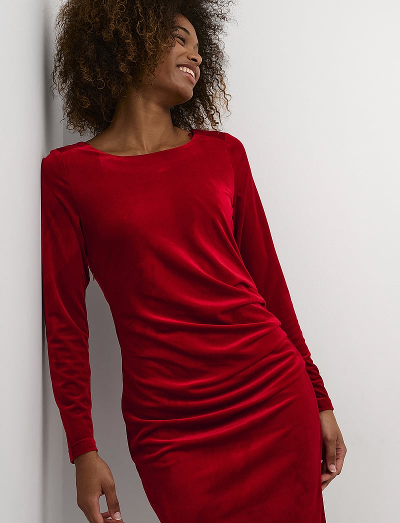 Kaffe - Kelly dress - cocktailkleider - haute red - 5