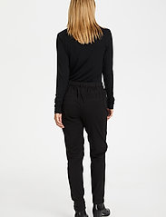 Kaffe - Jillian Belt Pants - slim fit trousers - black deep - 3