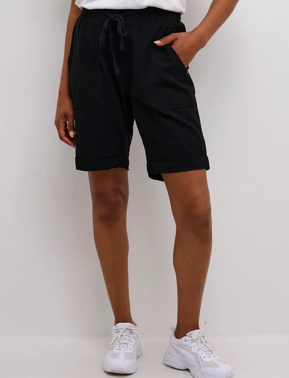 Kaffe - KAnaya Shorts - casual shorts - black deep - 0