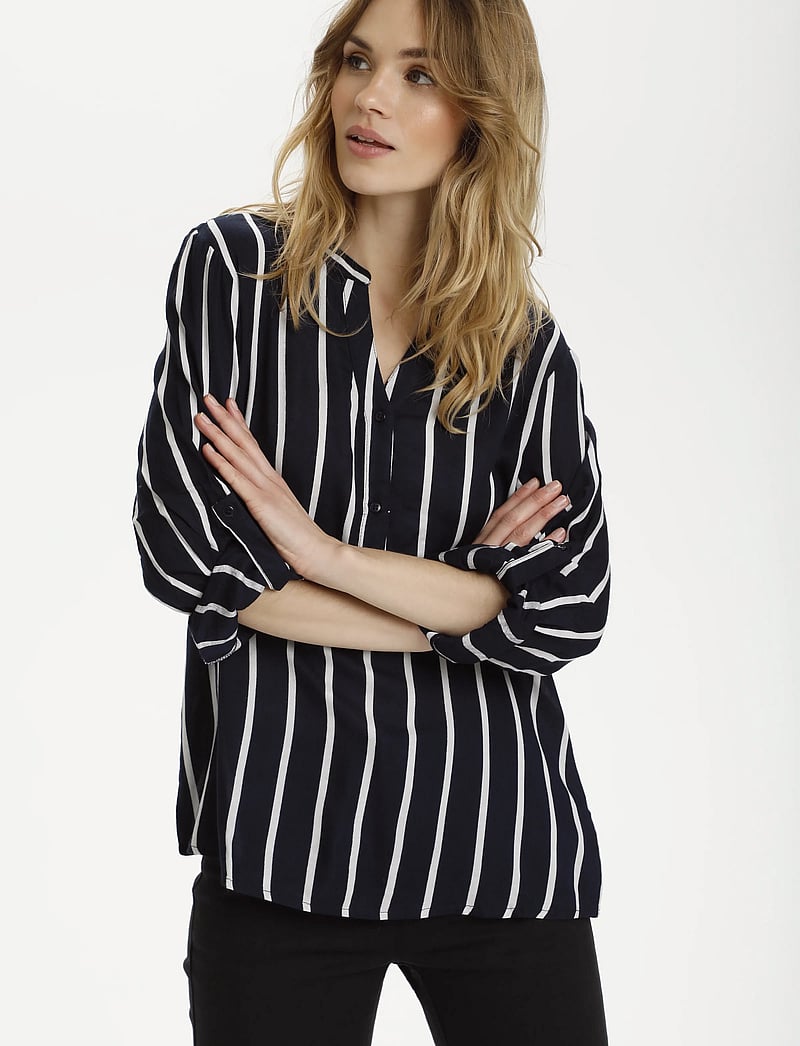 Kaffe - KAstridy Blouse - langærmede bluser - midnight marine/chalk - 0